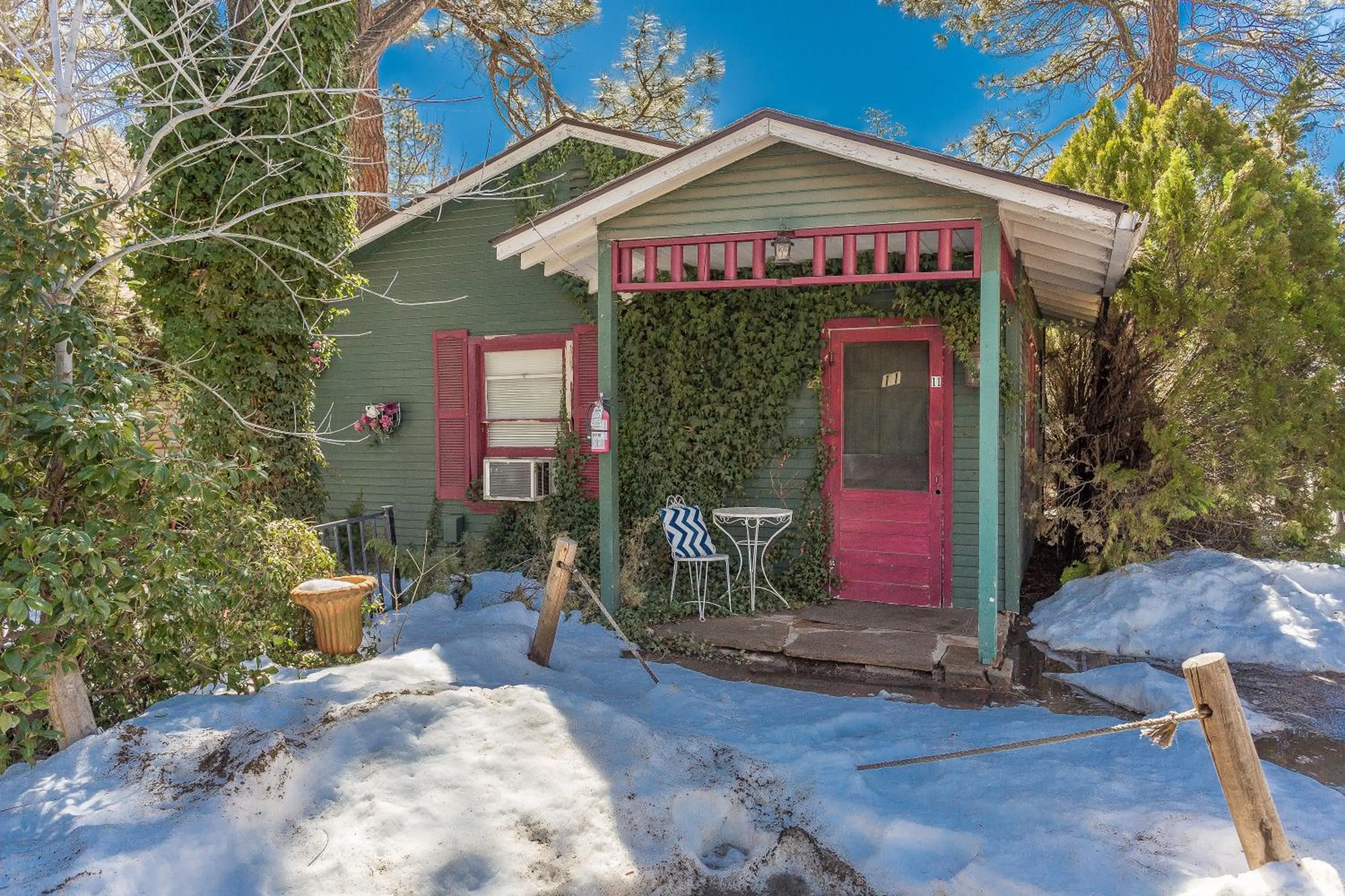 Apple Creek Cottages