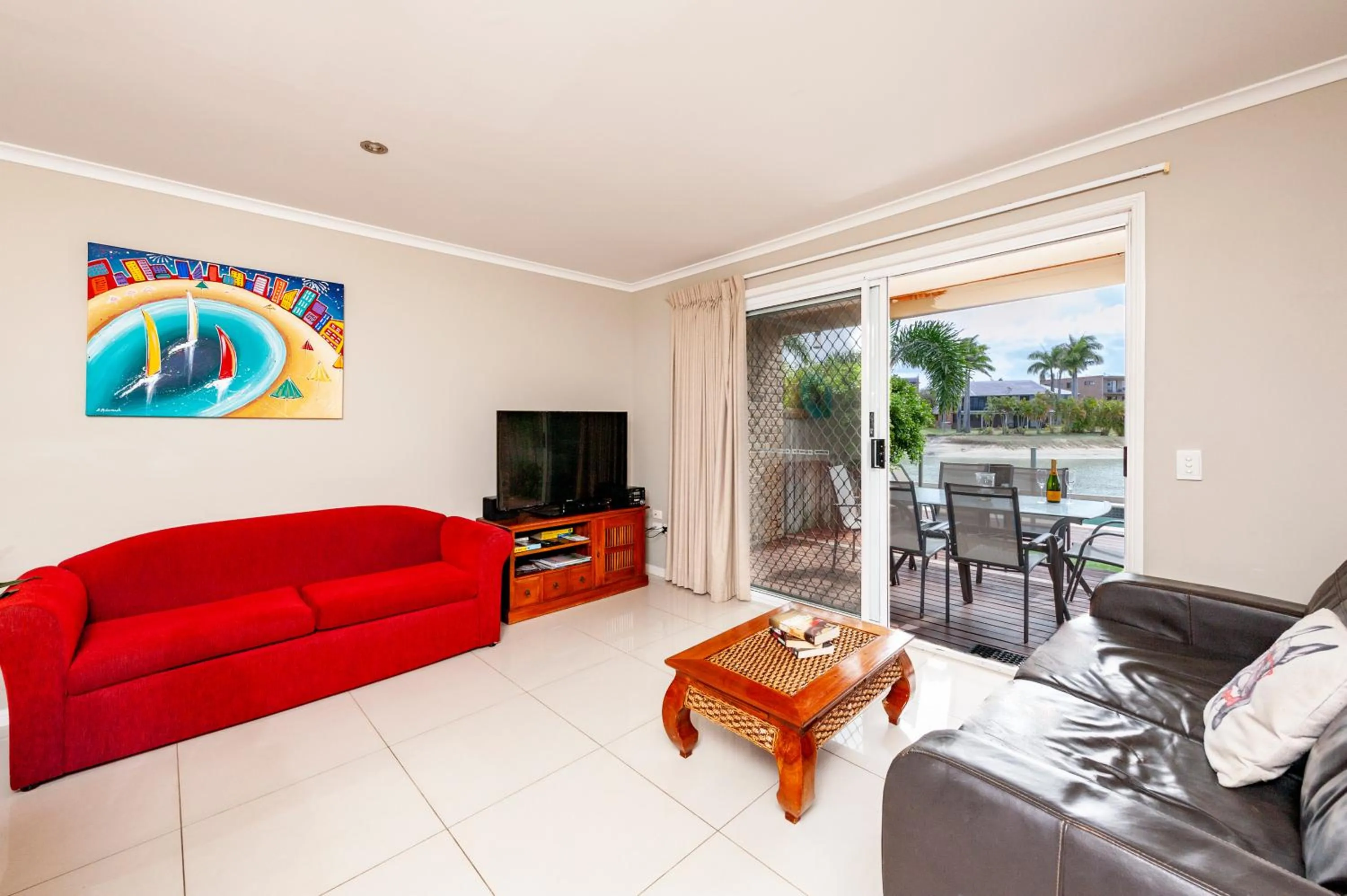 Property building in Saltwater Villas - Pet Friendly Accommodation