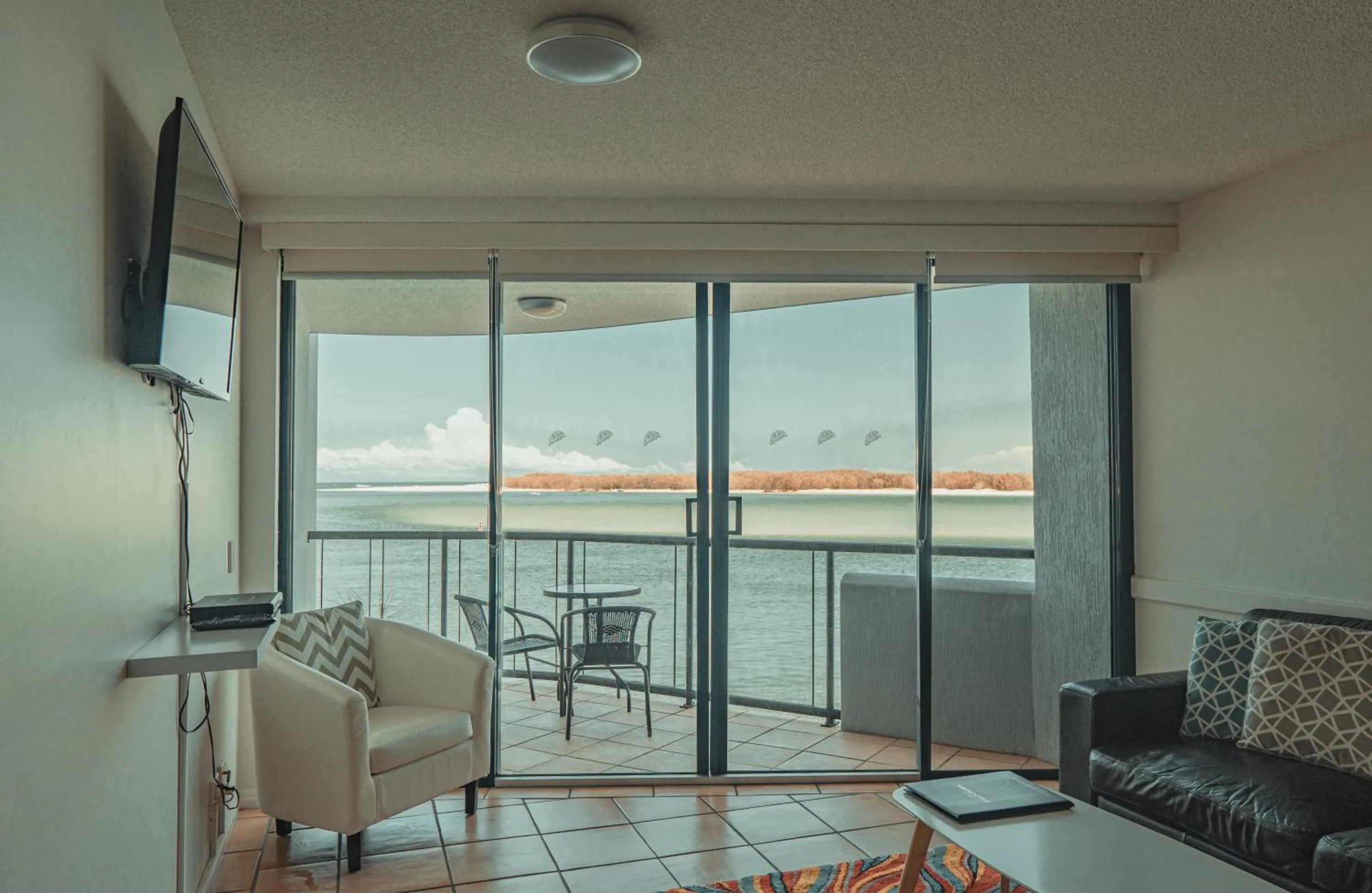 TV and multimedia in La Promenade