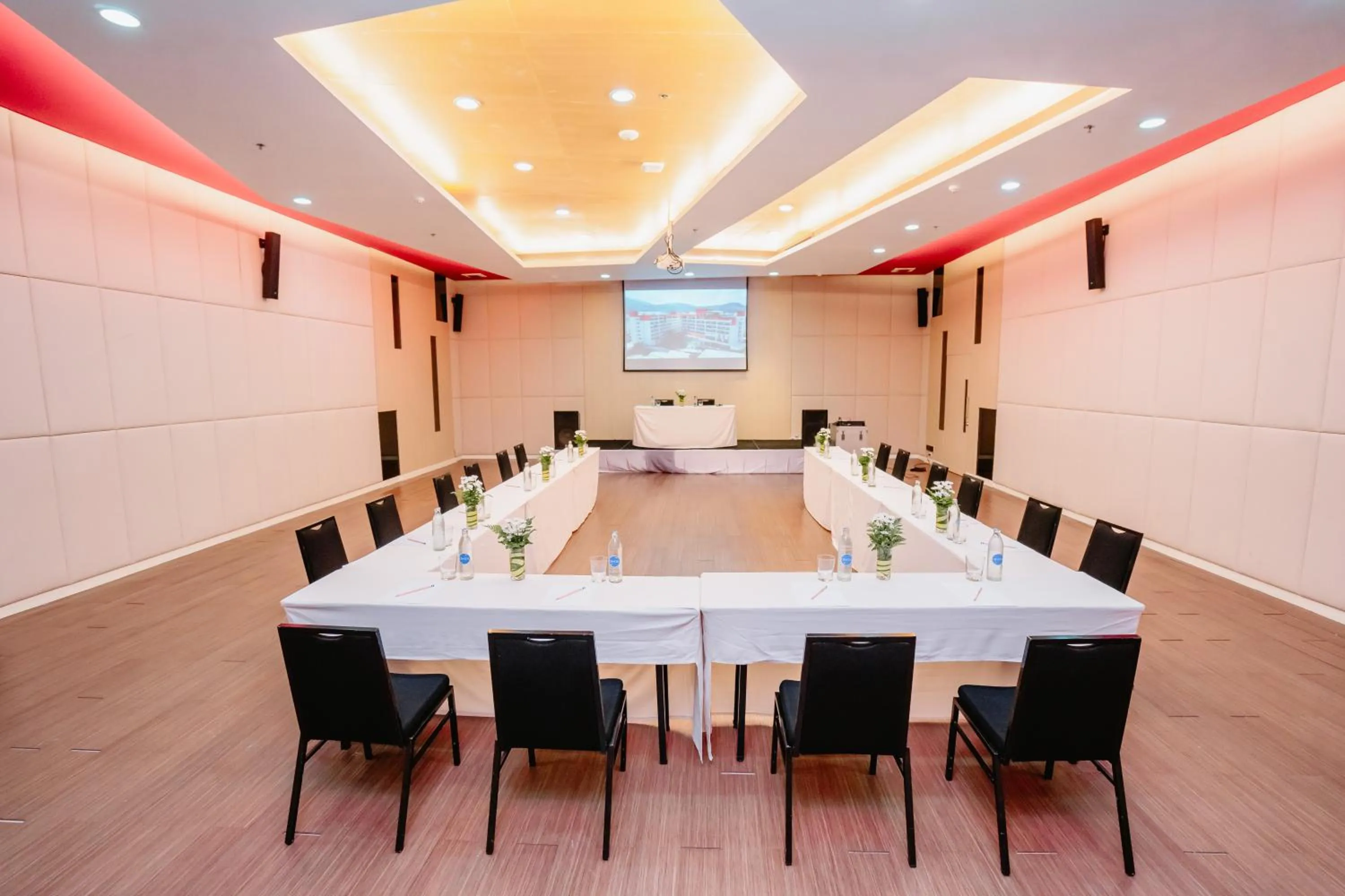 Meeting/conference room in SLEEP WITH ME HOTEL design hotel @ patong (SHA Plus+)