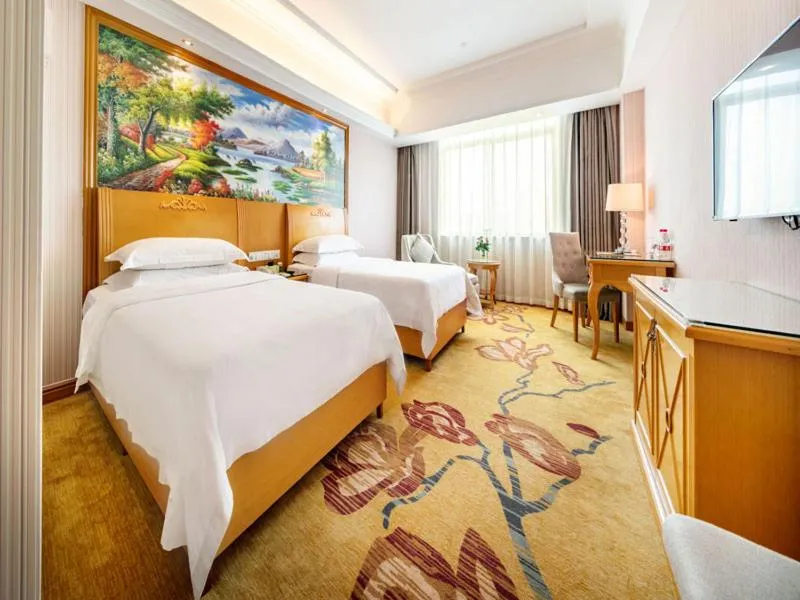 Bed in Vienna Hotel Banxuegang Road