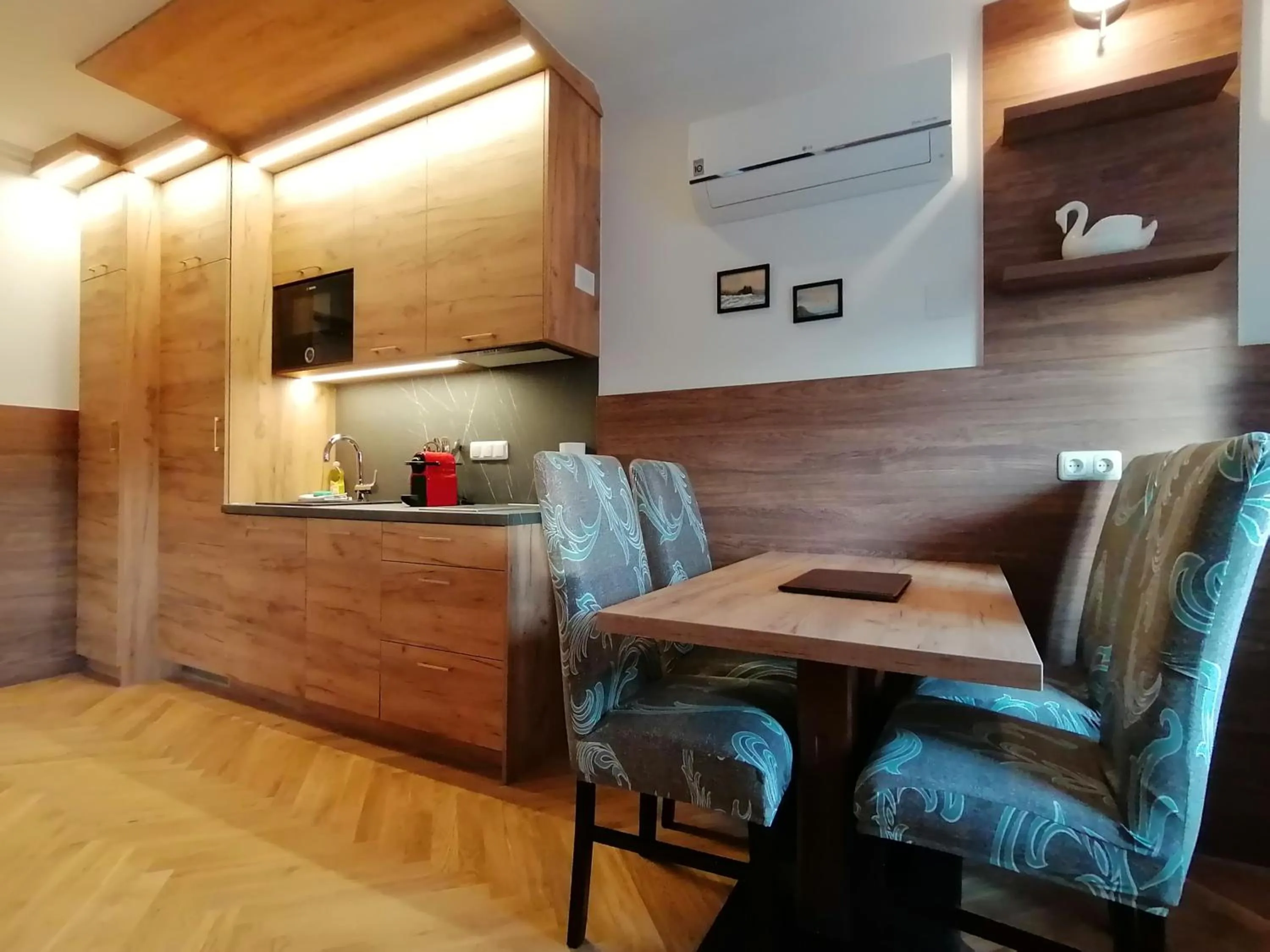 kitchen in GOLDEN STAR - Premium Apartments