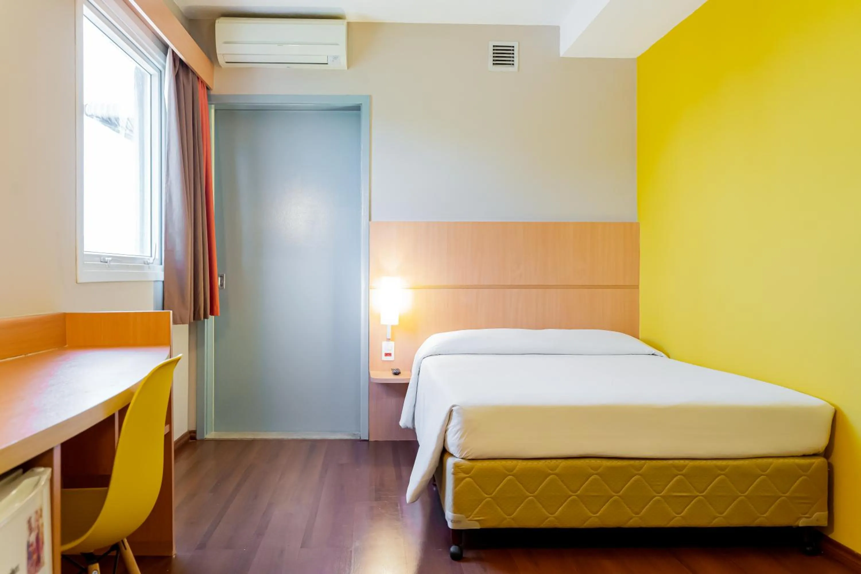 Bed in HUS HOTEL Dourados