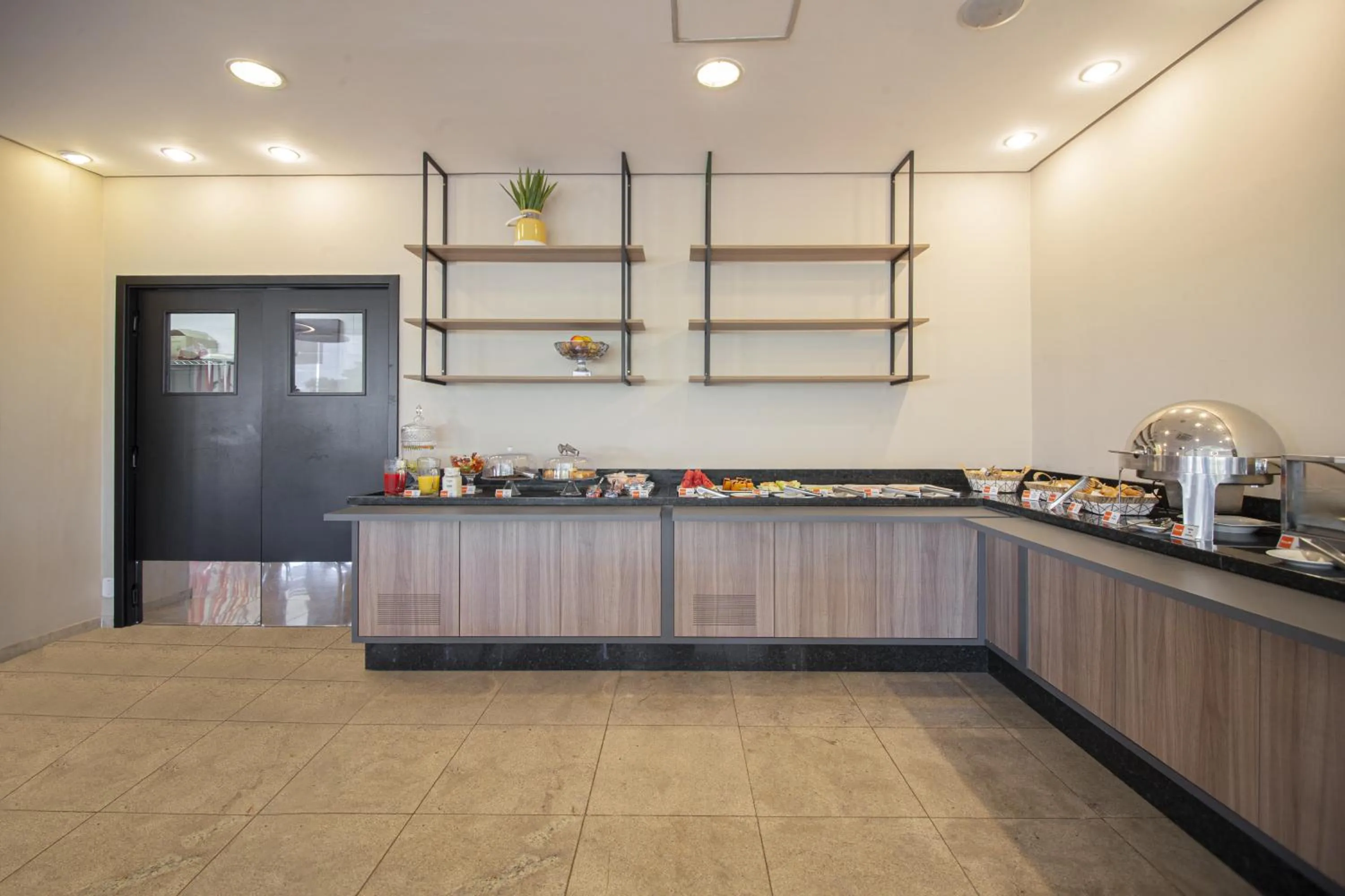 Breakfast in HUS HOTEL Dourados