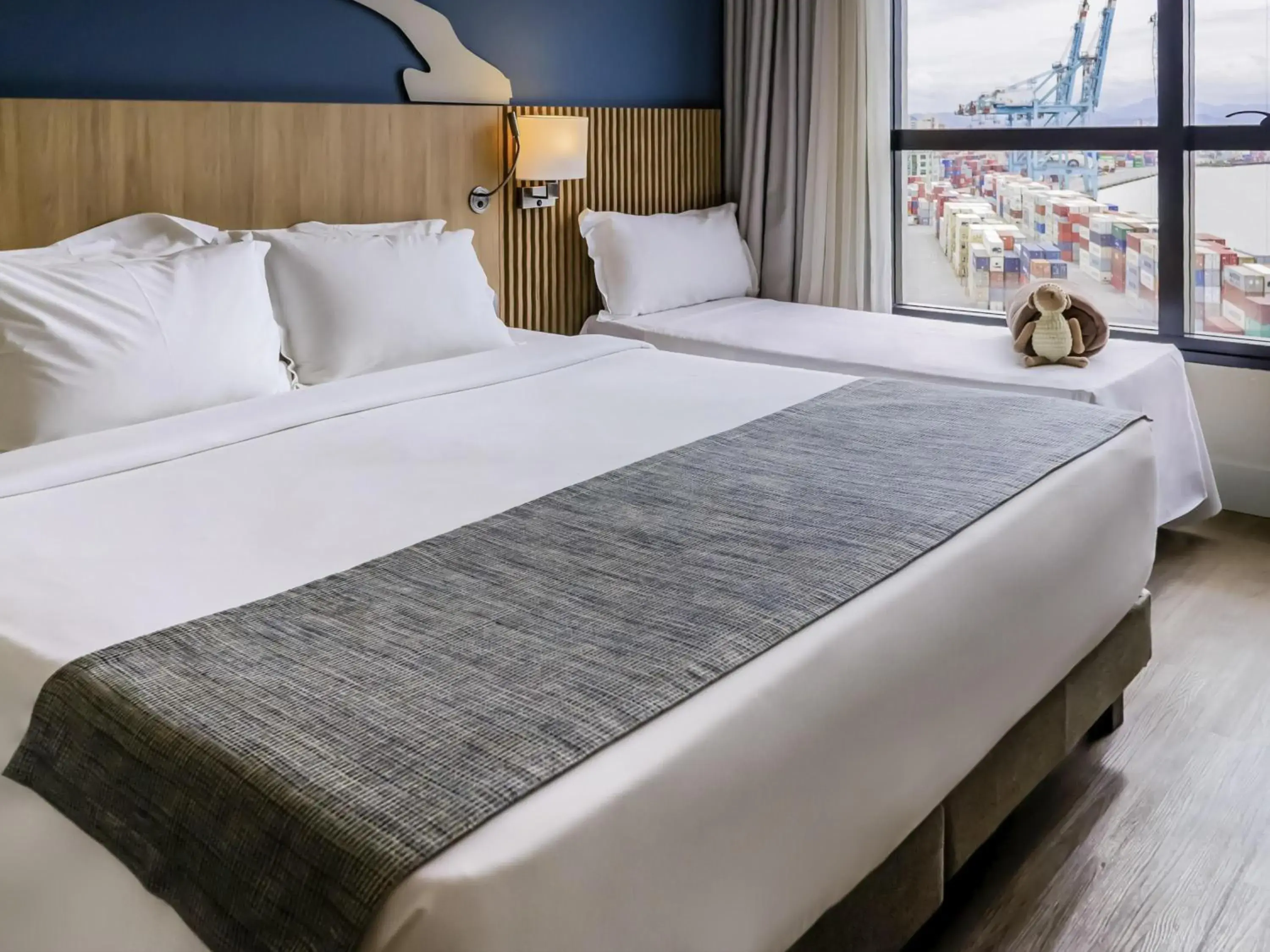 Superior Double Room with River Side - single occupancy in Mercure Itajai Navegantes Superior Double Room with River Side - single occupancy in Mercure Itajai Navegantes