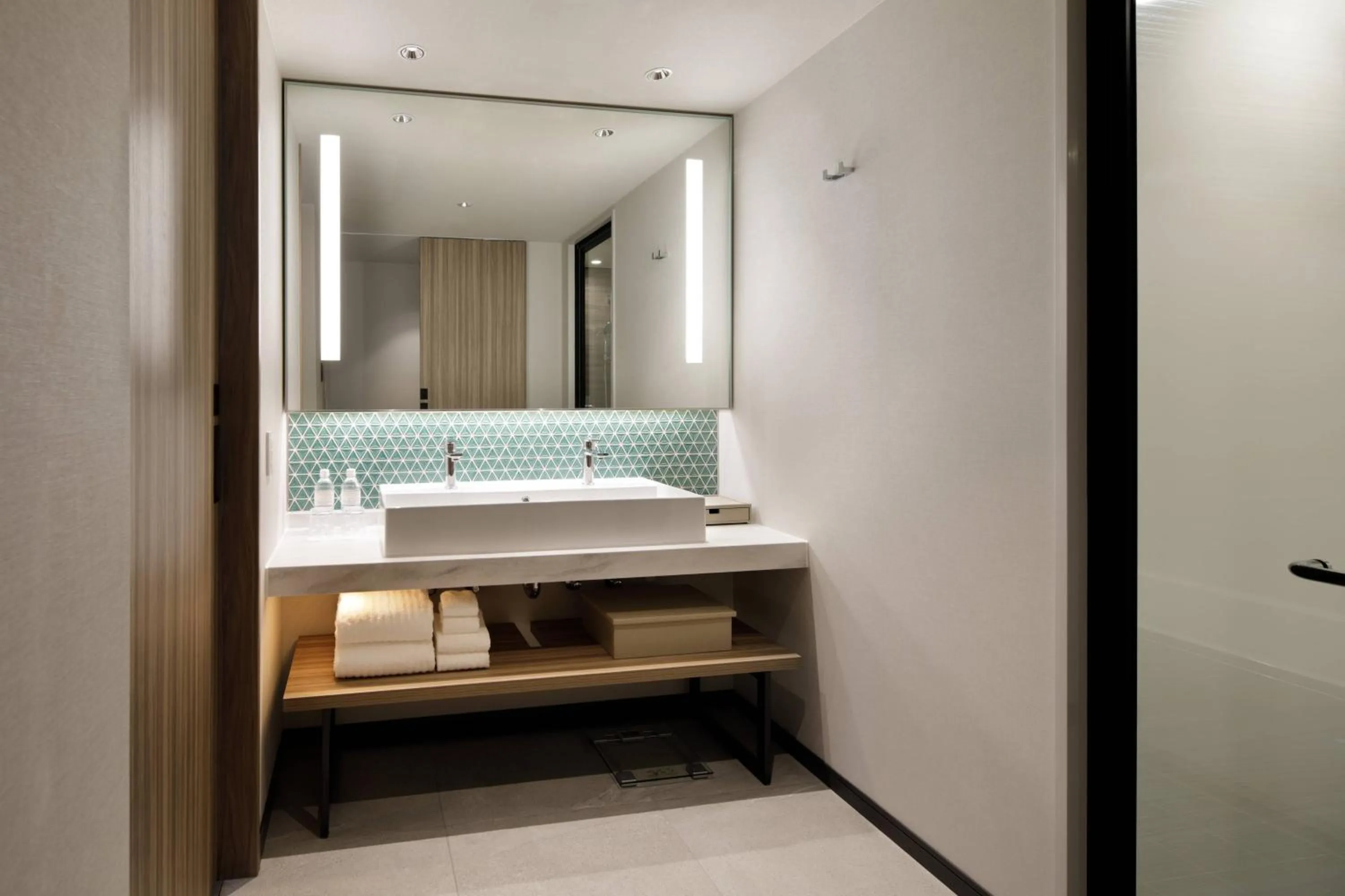 Bathroom in Courtyard by Marriott Osaka Honmachi