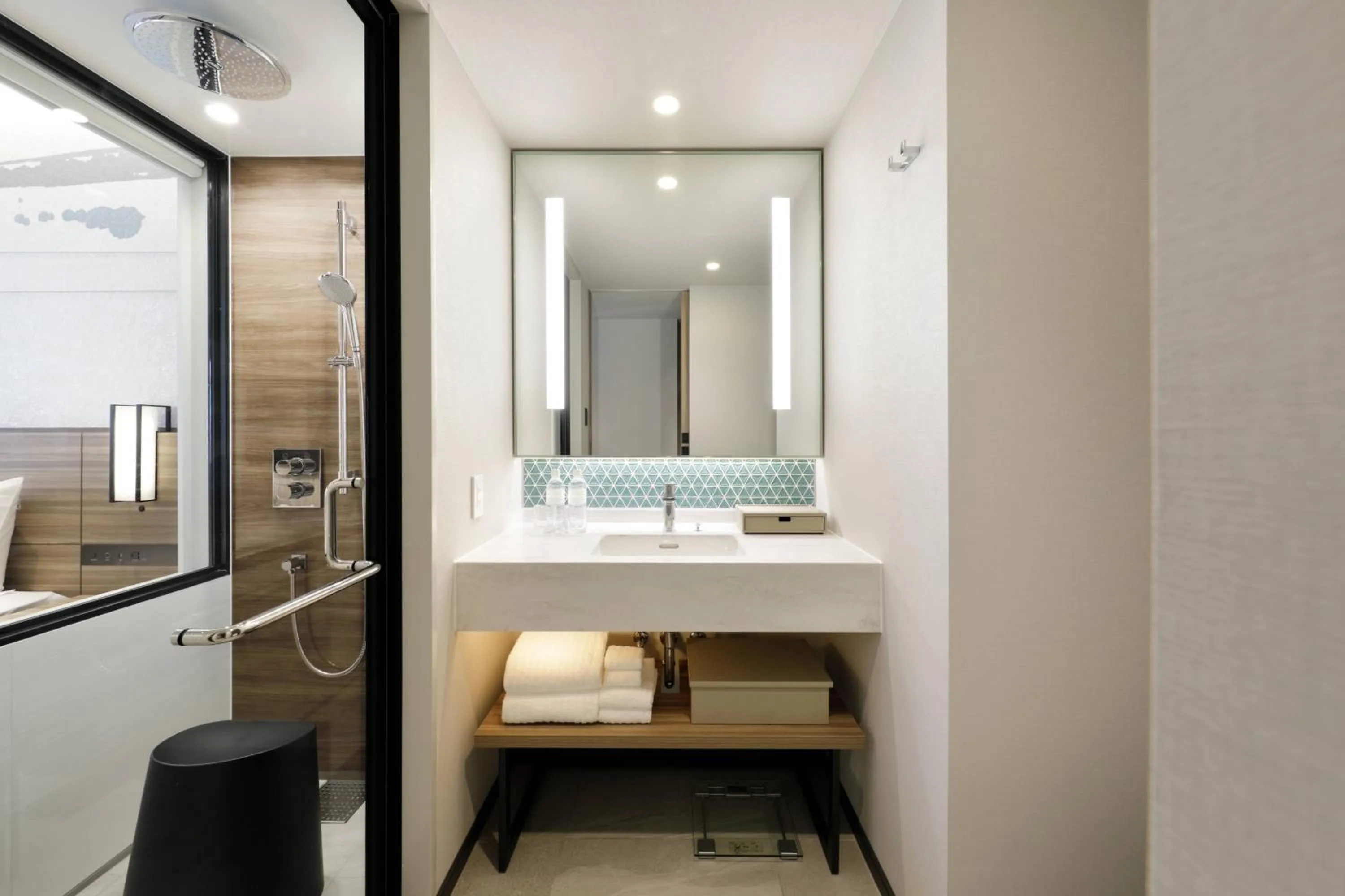 Bathroom in Courtyard by Marriott Osaka Honmachi
