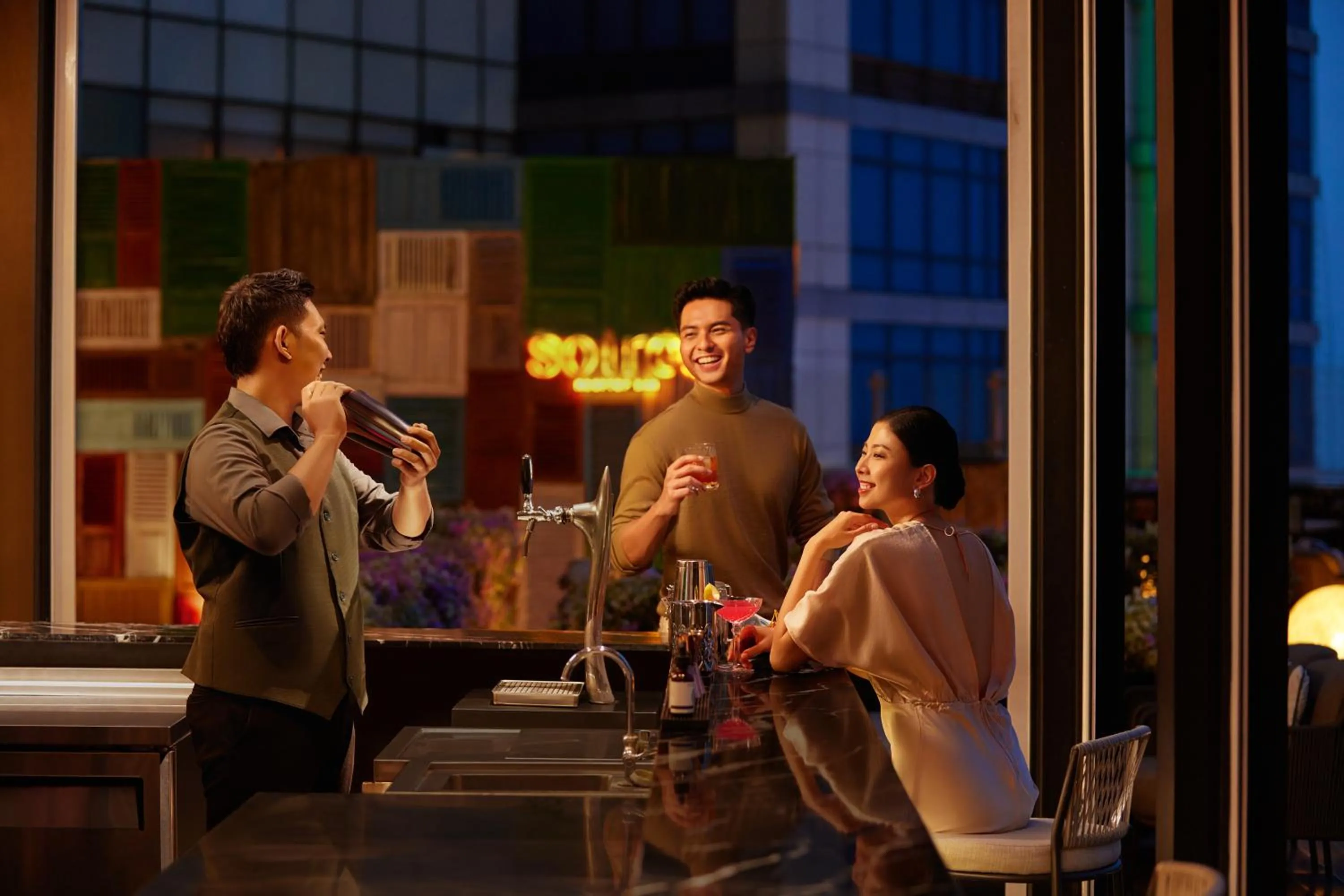 Lounge or bar in Four Points by Sheraton Surabaya, Pakuwon Indah