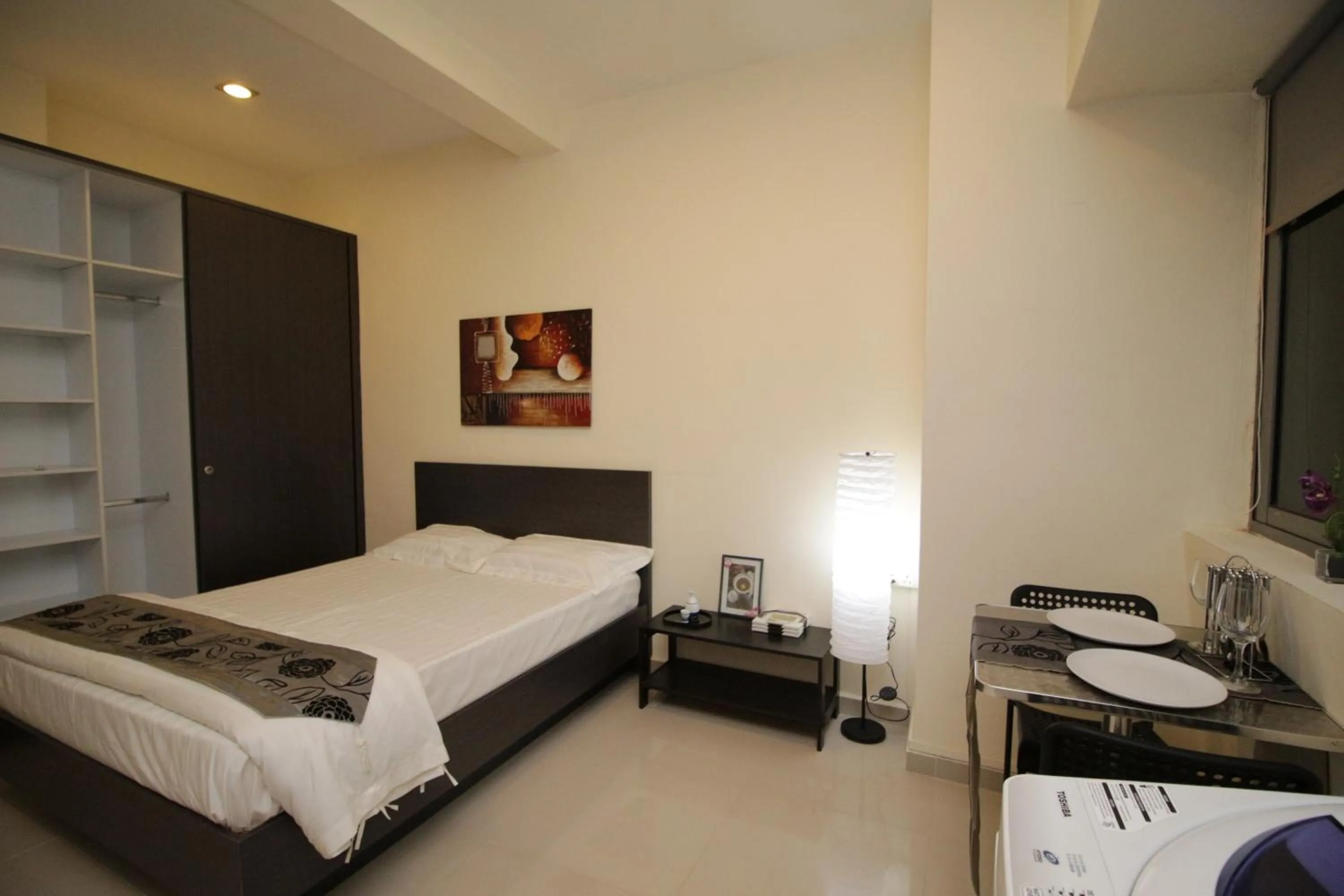 Bed in JJH Serviced Apartments near Serangoon MRT