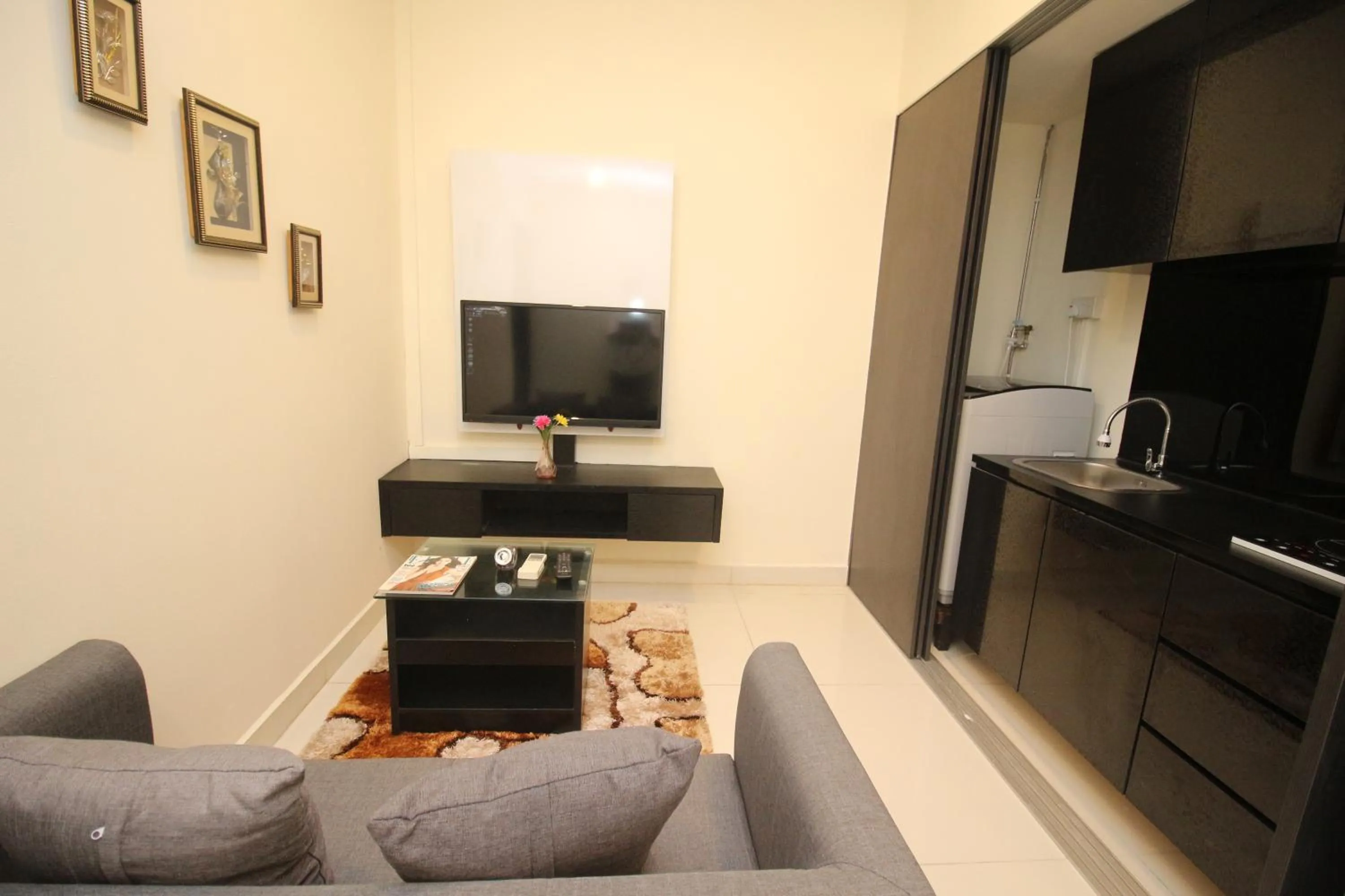 JJH Serviced Apartments near Serangoon MRT