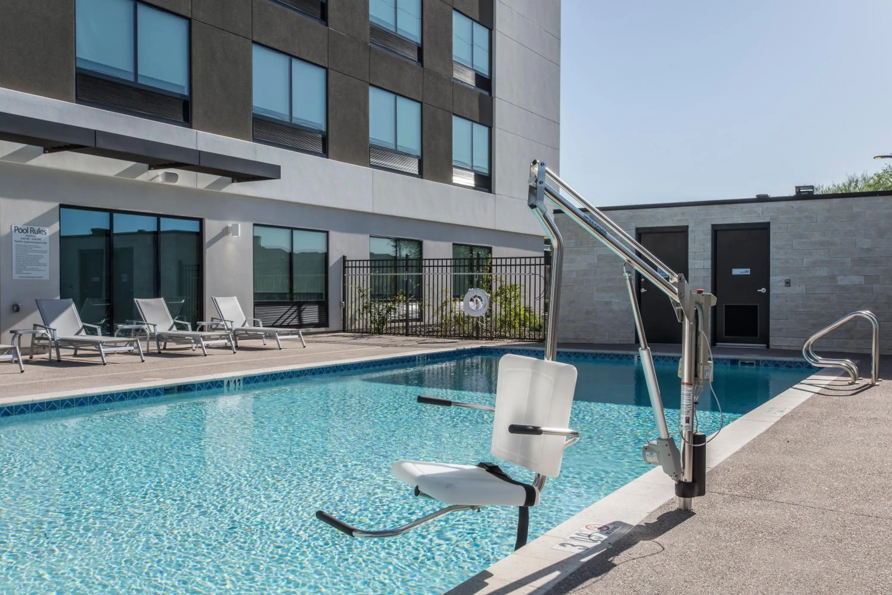 Swimming pool in Holiday Inn Express & Suites - Phoenix North - Happy Valley by IHG