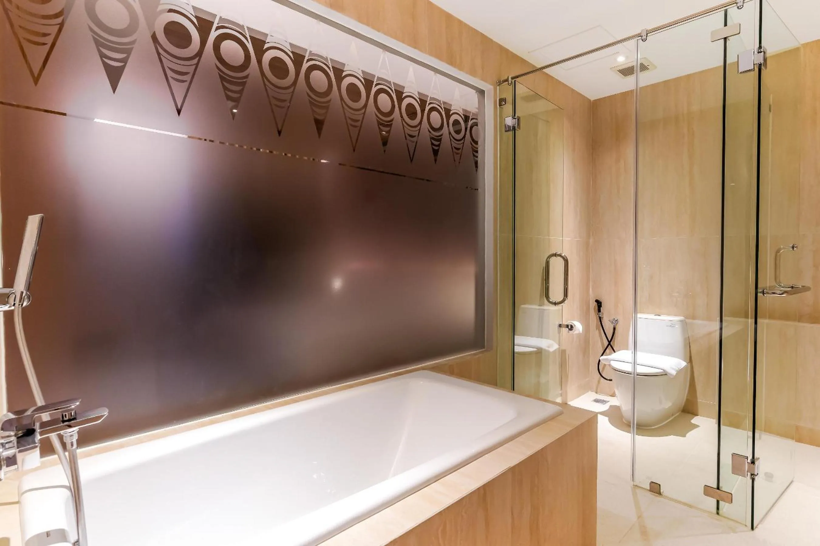 Shower in Fox Hotel Jayapura