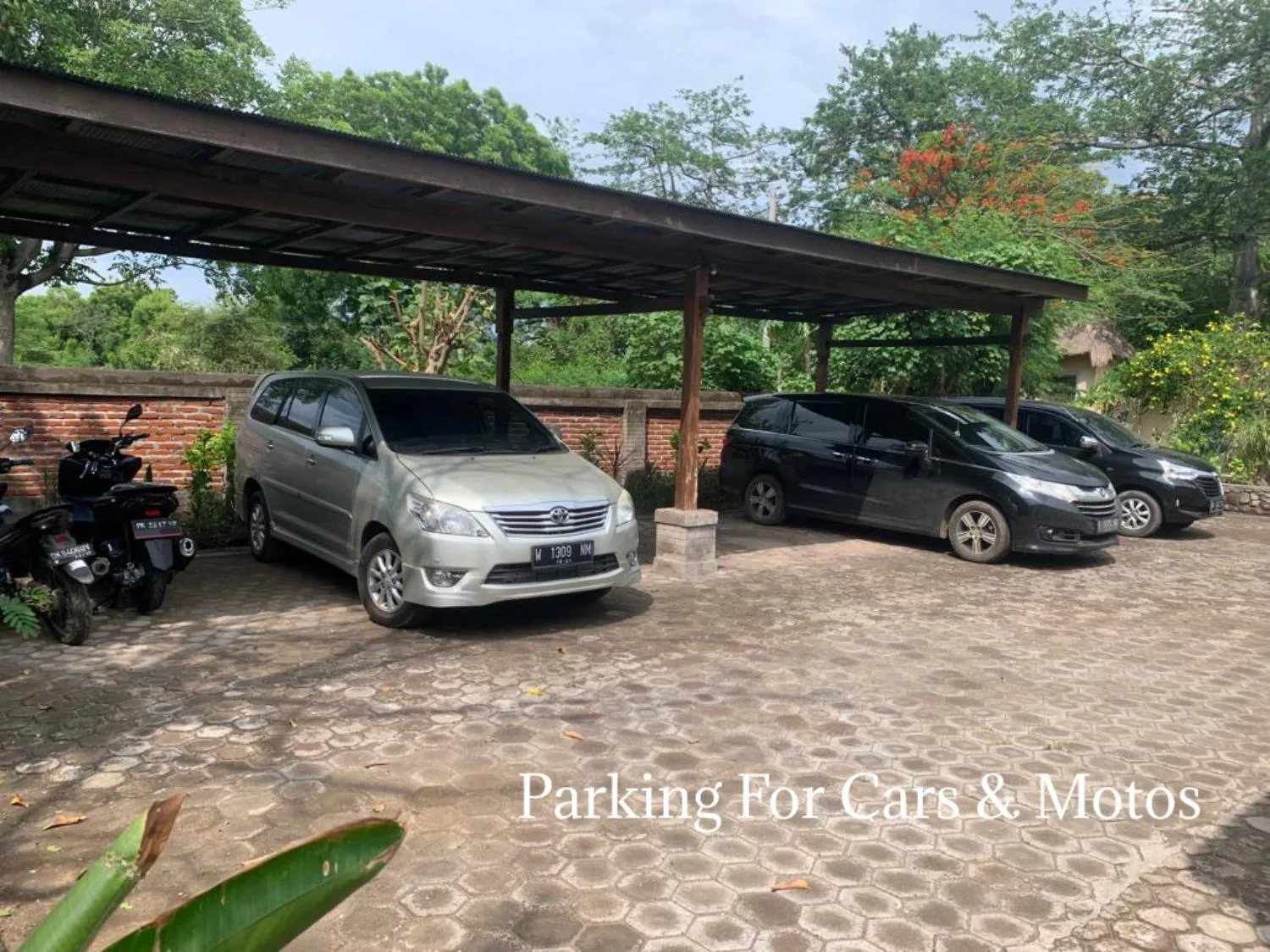 Day in Sunia Loka Bungalows & Dive Center