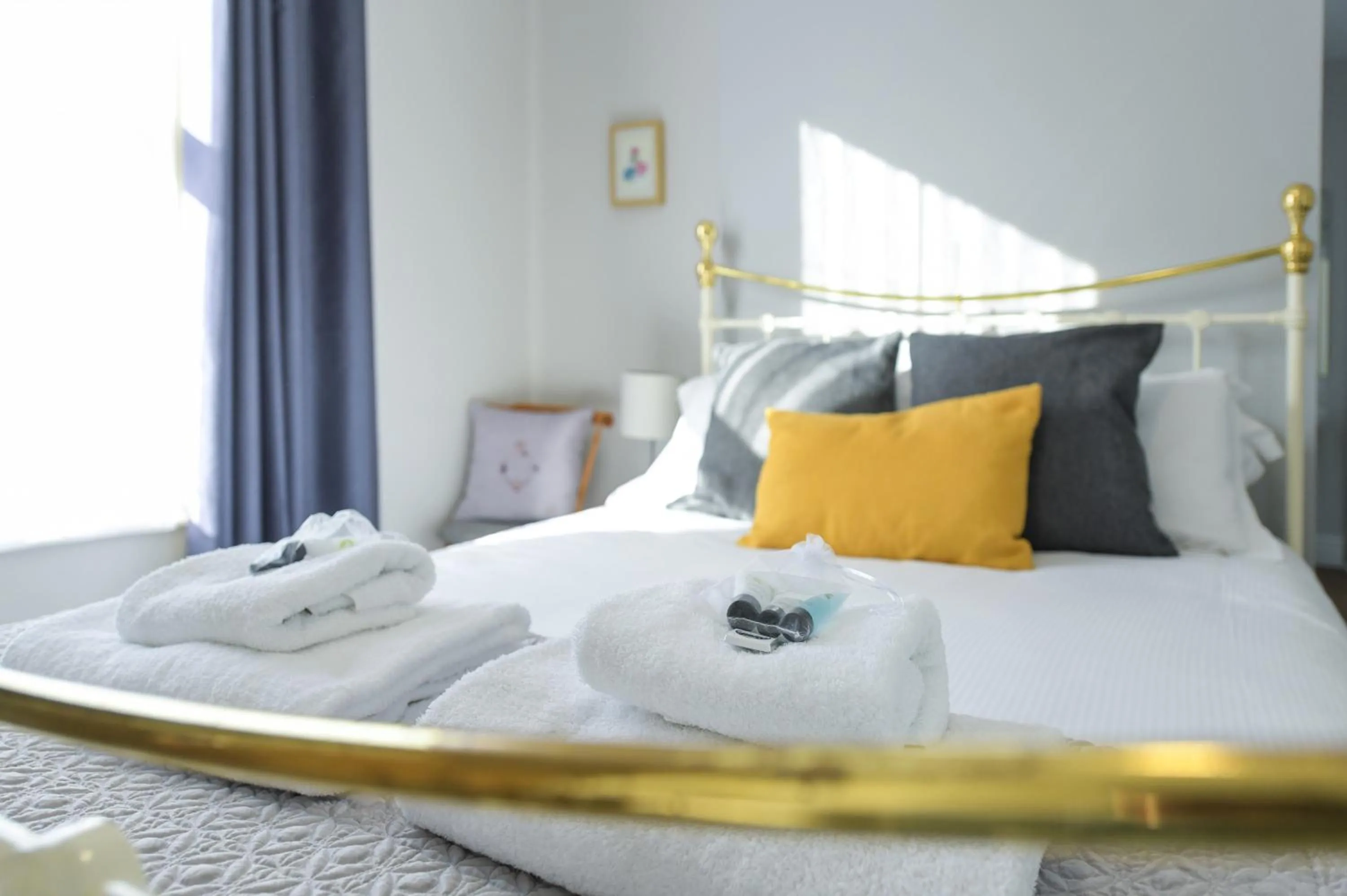 Bedroom, Bed in Borrowfield Lodge