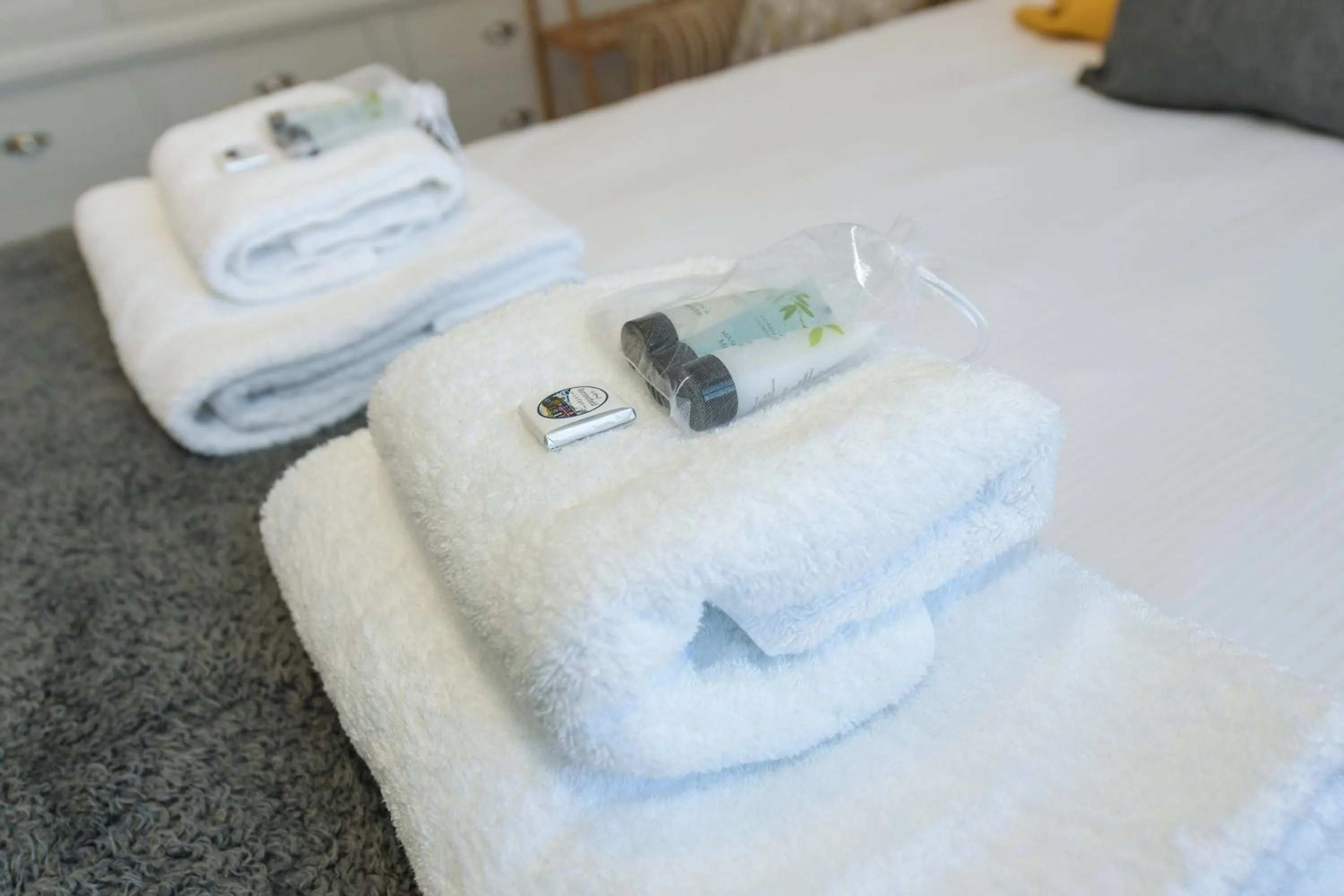 Bedroom, Bed in Borrowfield Lodge