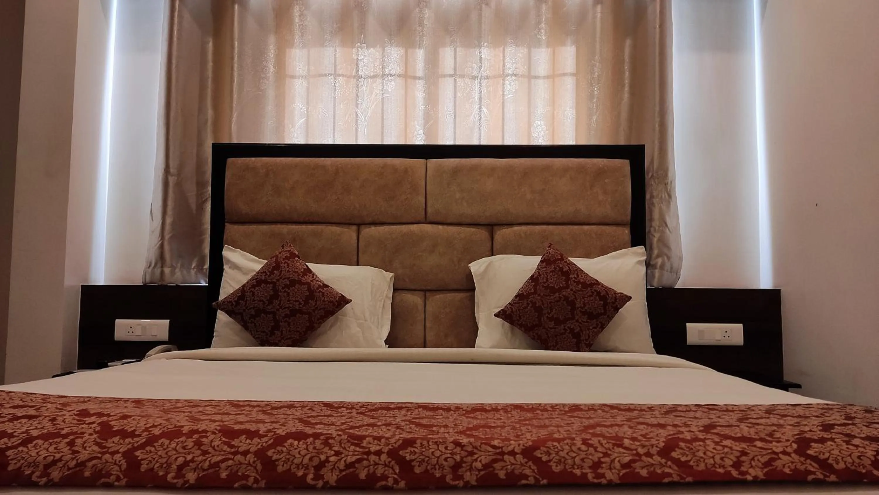 Bed in The Continentti Whitefield