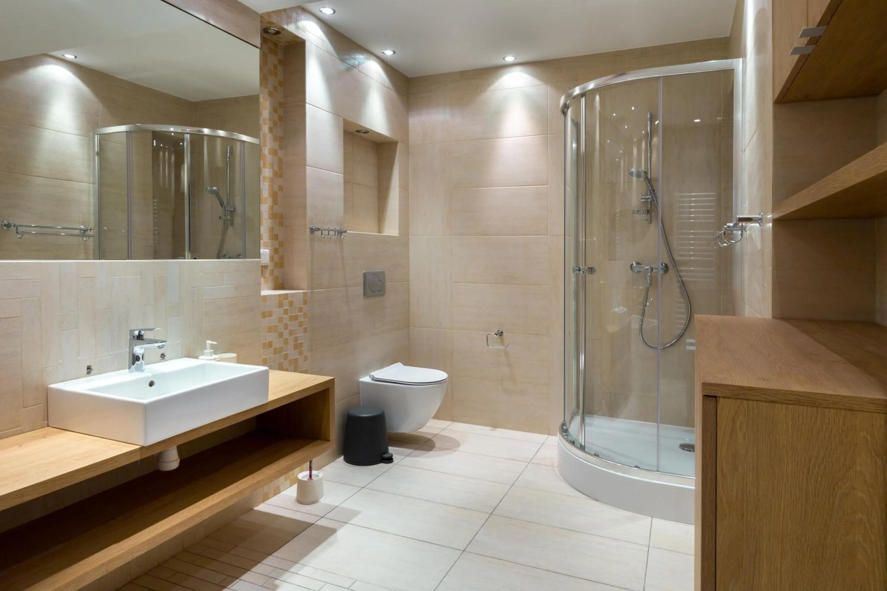 Shower in Szewska 7 Apartments