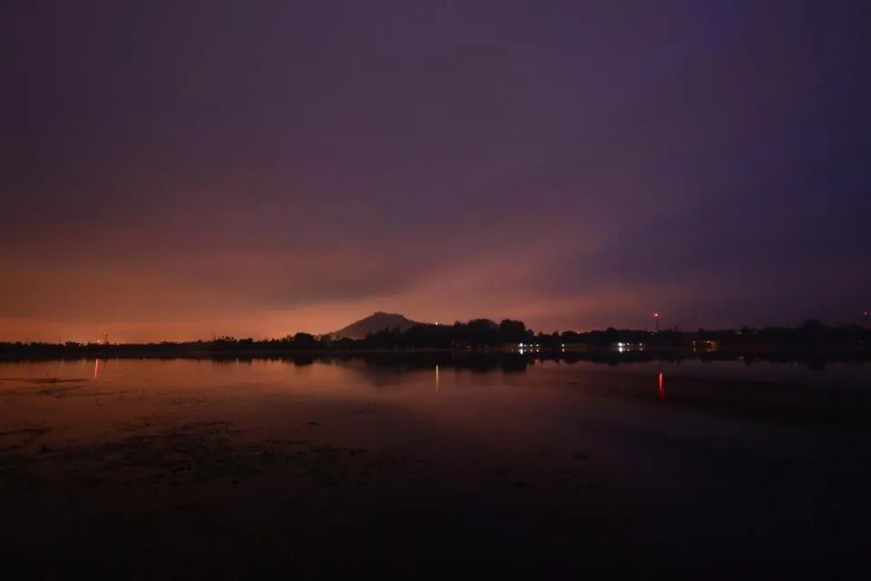 Night in Houseboat Lily of Nageen