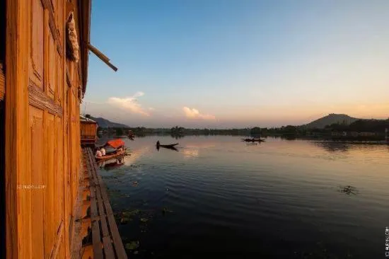 People in Houseboat Lily of Nageen