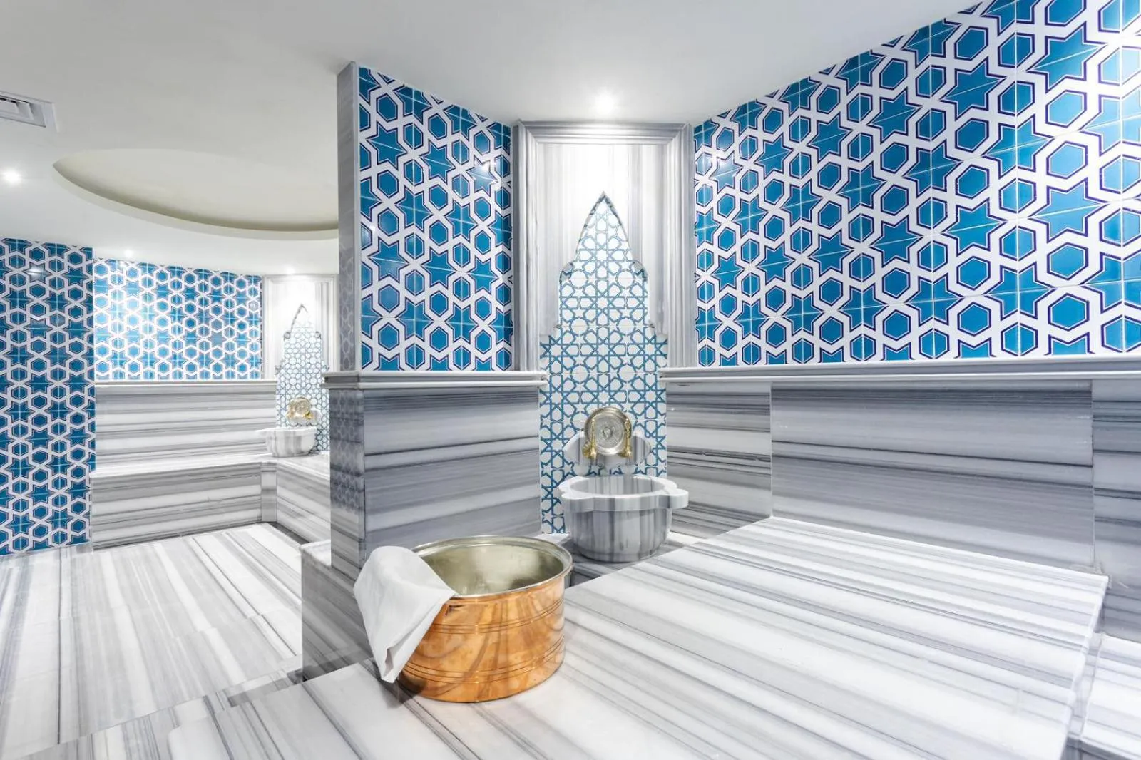 Bed in ROX Hotel Ankara