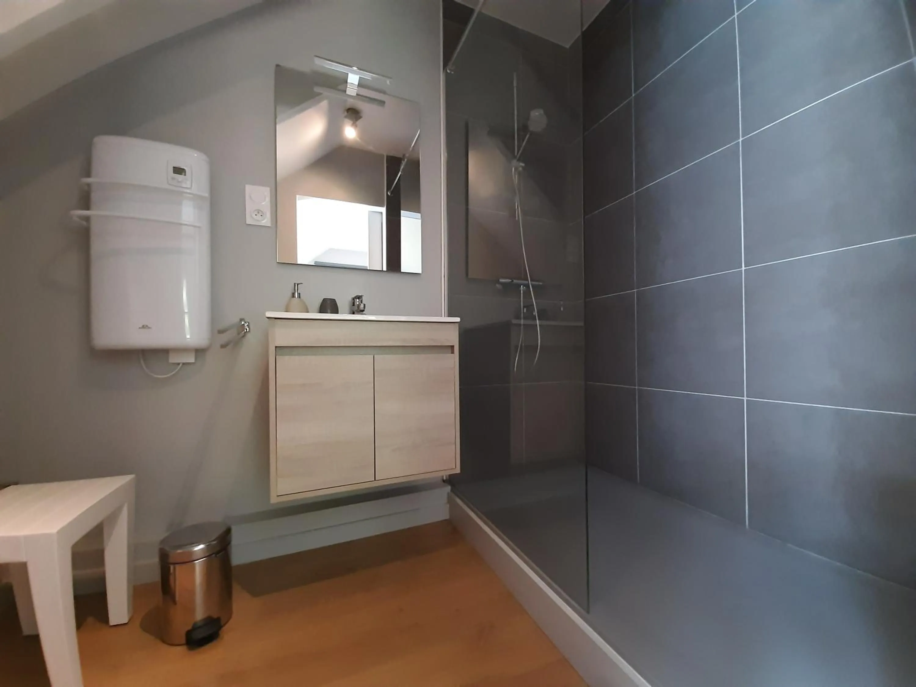 Shower in Chez Blandine & Pol