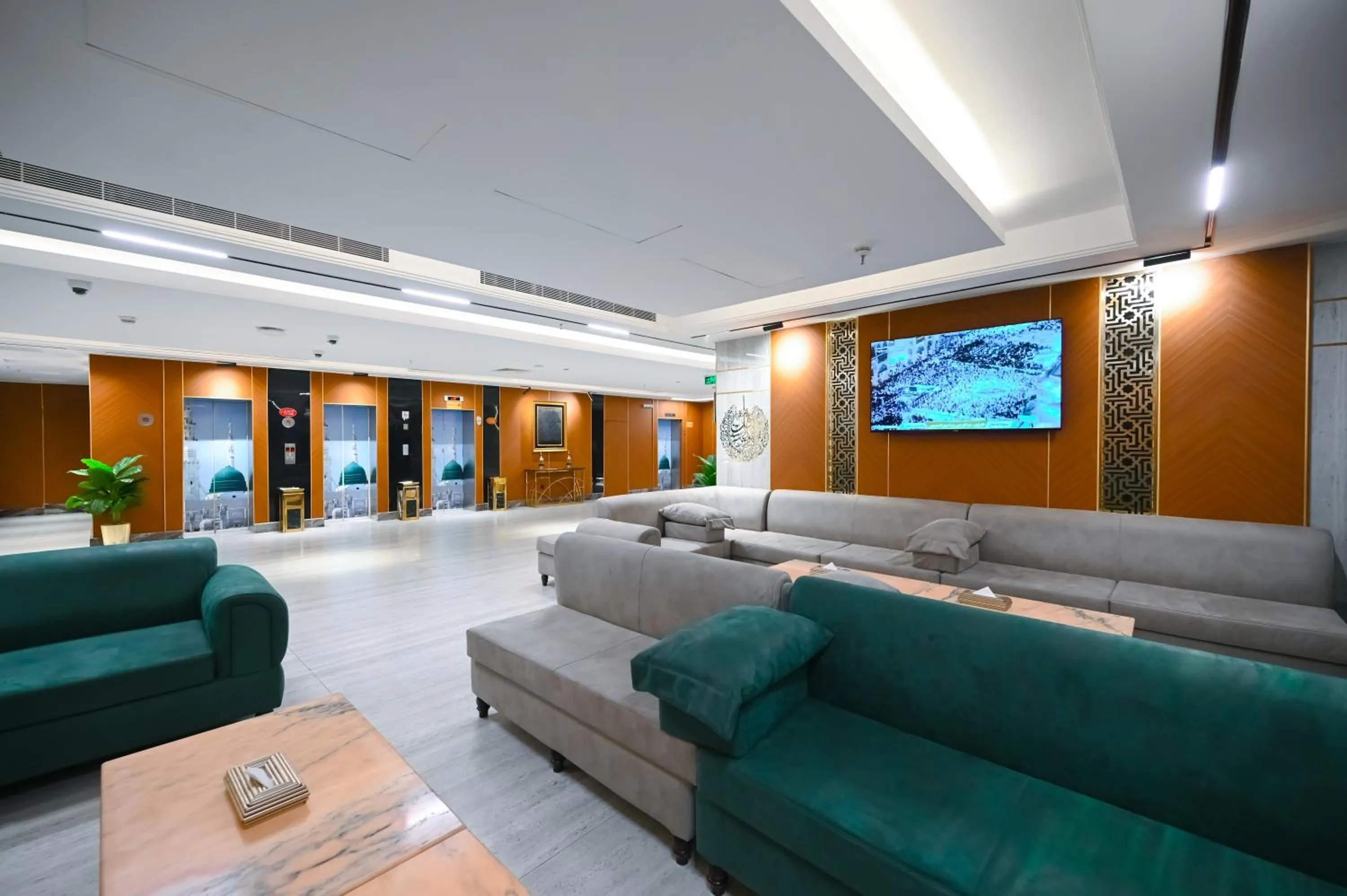 Grand Plaza Al Madina