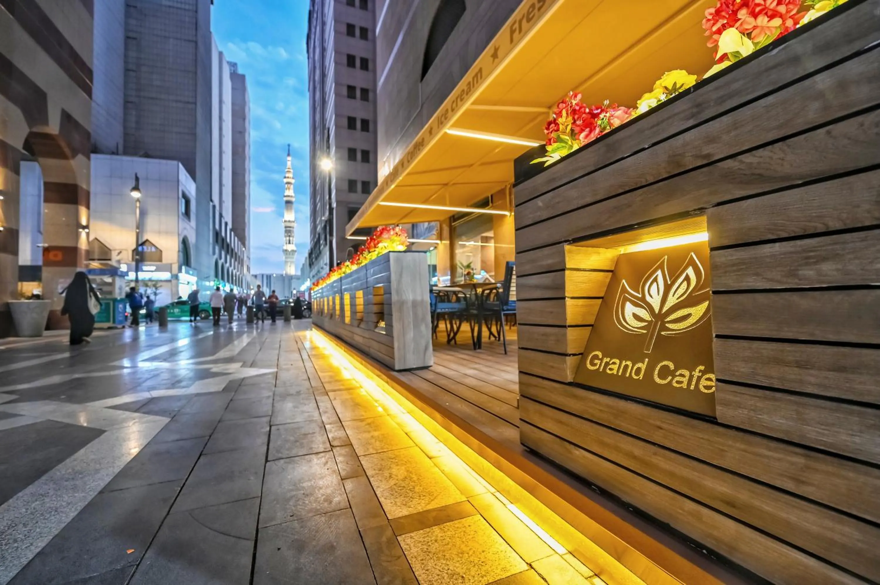 Grand Plaza Al Madina