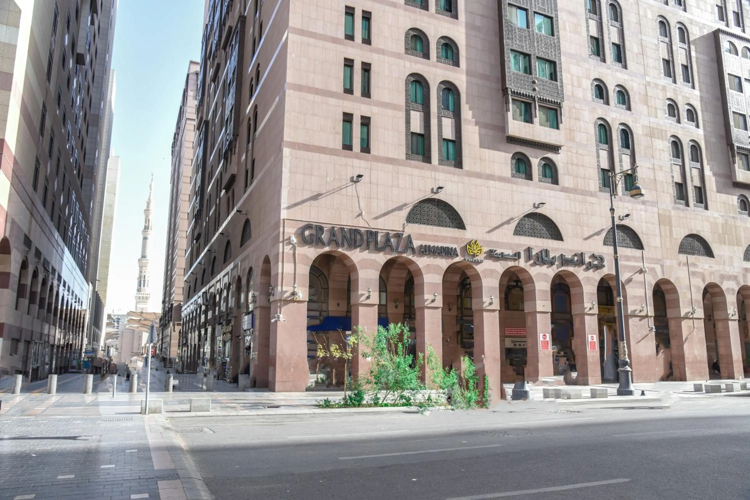 Property building in Grand Plaza Al Madina