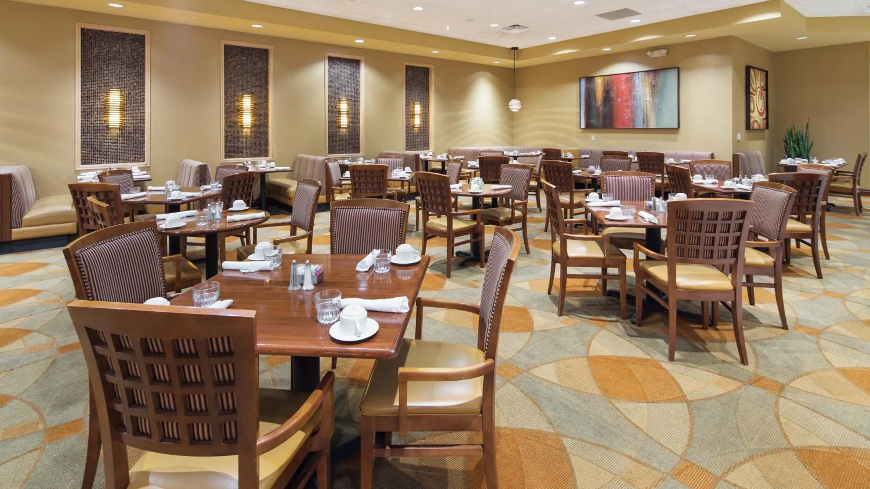 Restaurant/places to eat in The Florida Hotel & Conference Center in the Florida Mall