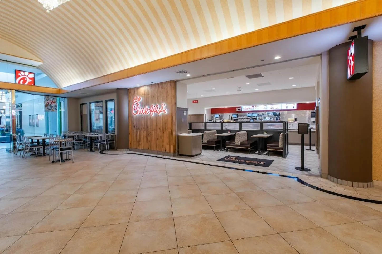 Restaurant/places to eat in The Florida Hotel & Conference Center in the Florida Mall