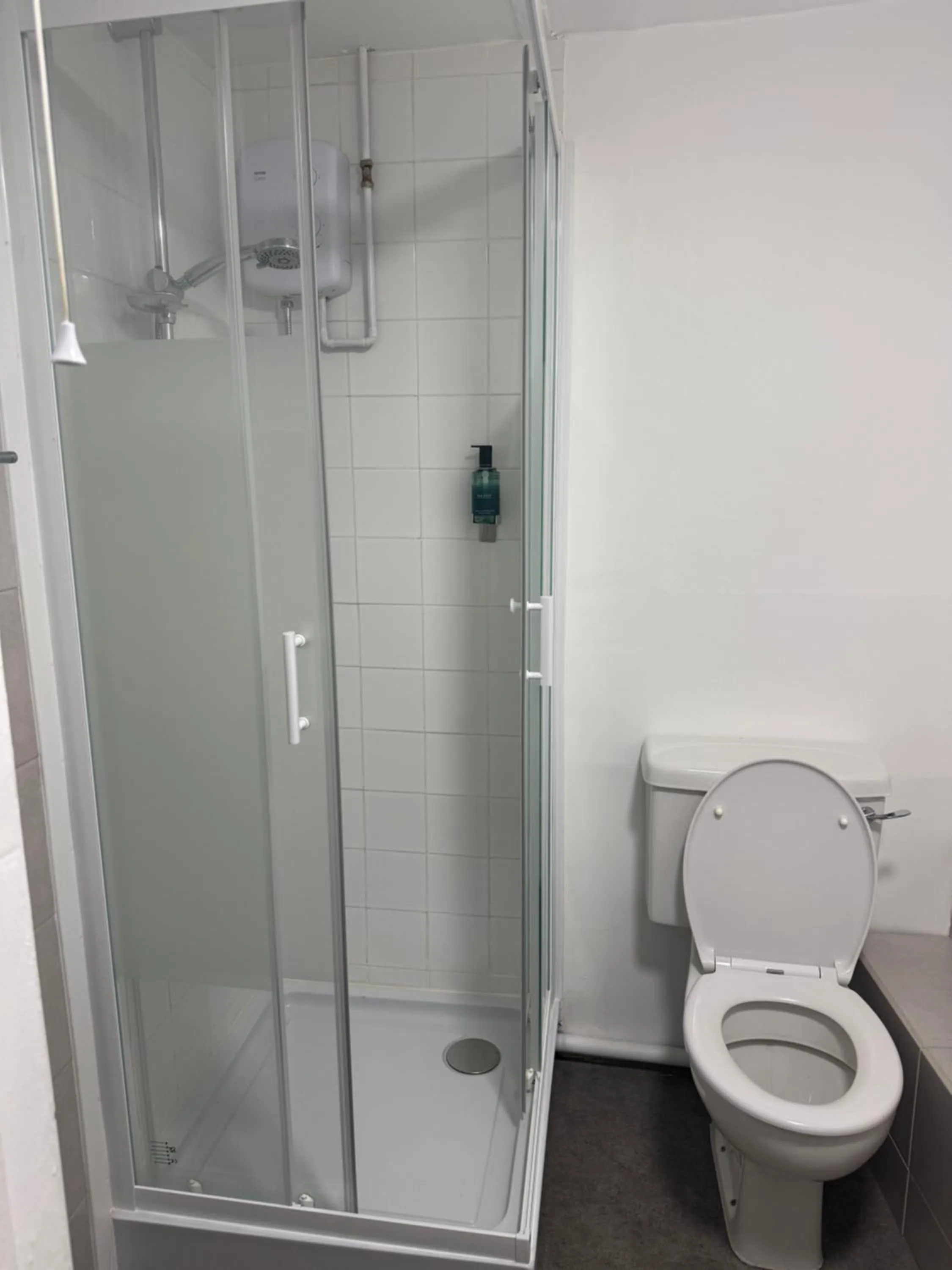 Shower in The Rampant Horse Public House