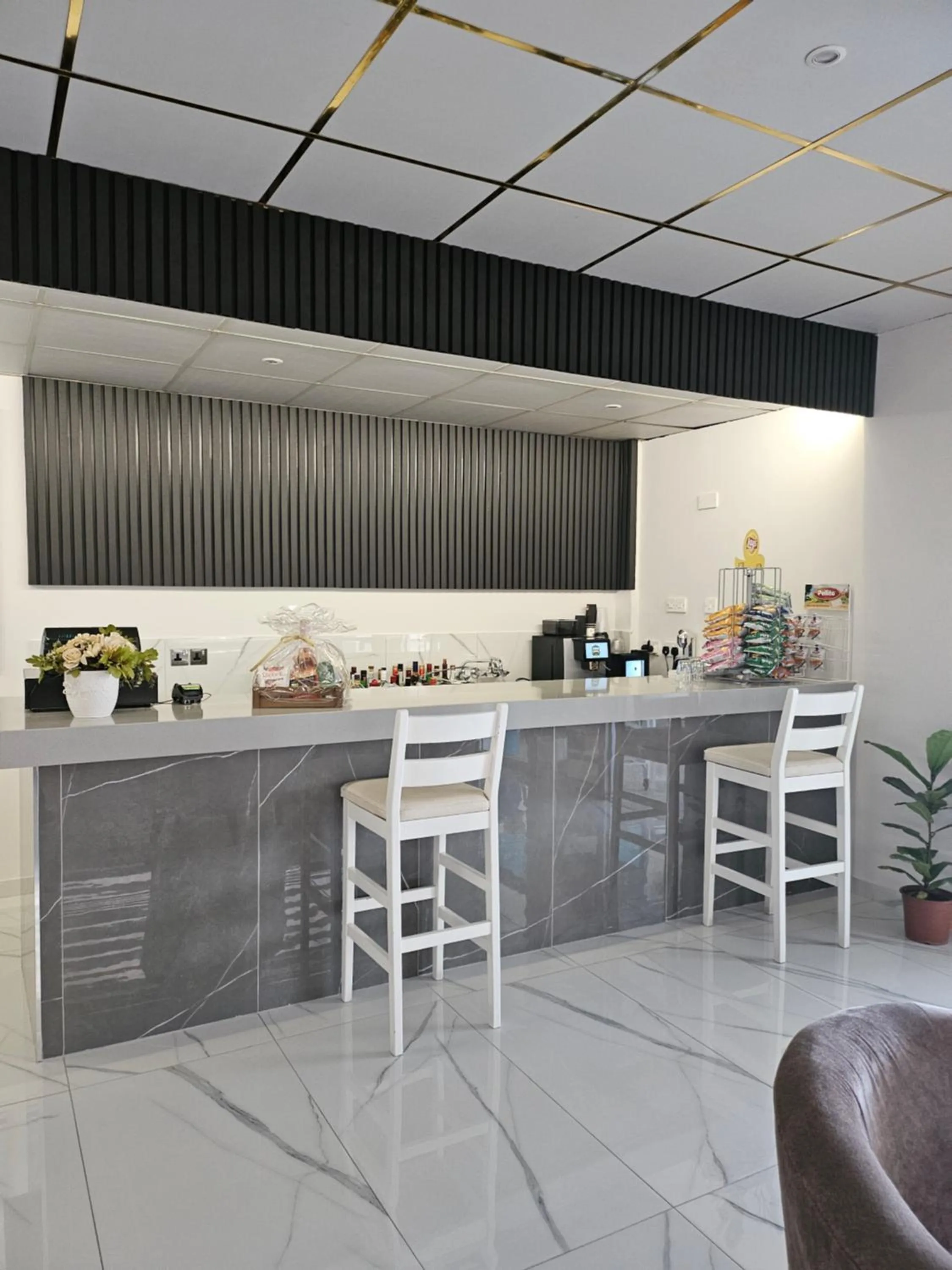 Lounge or bar in Polyxeni Hotel Apartments