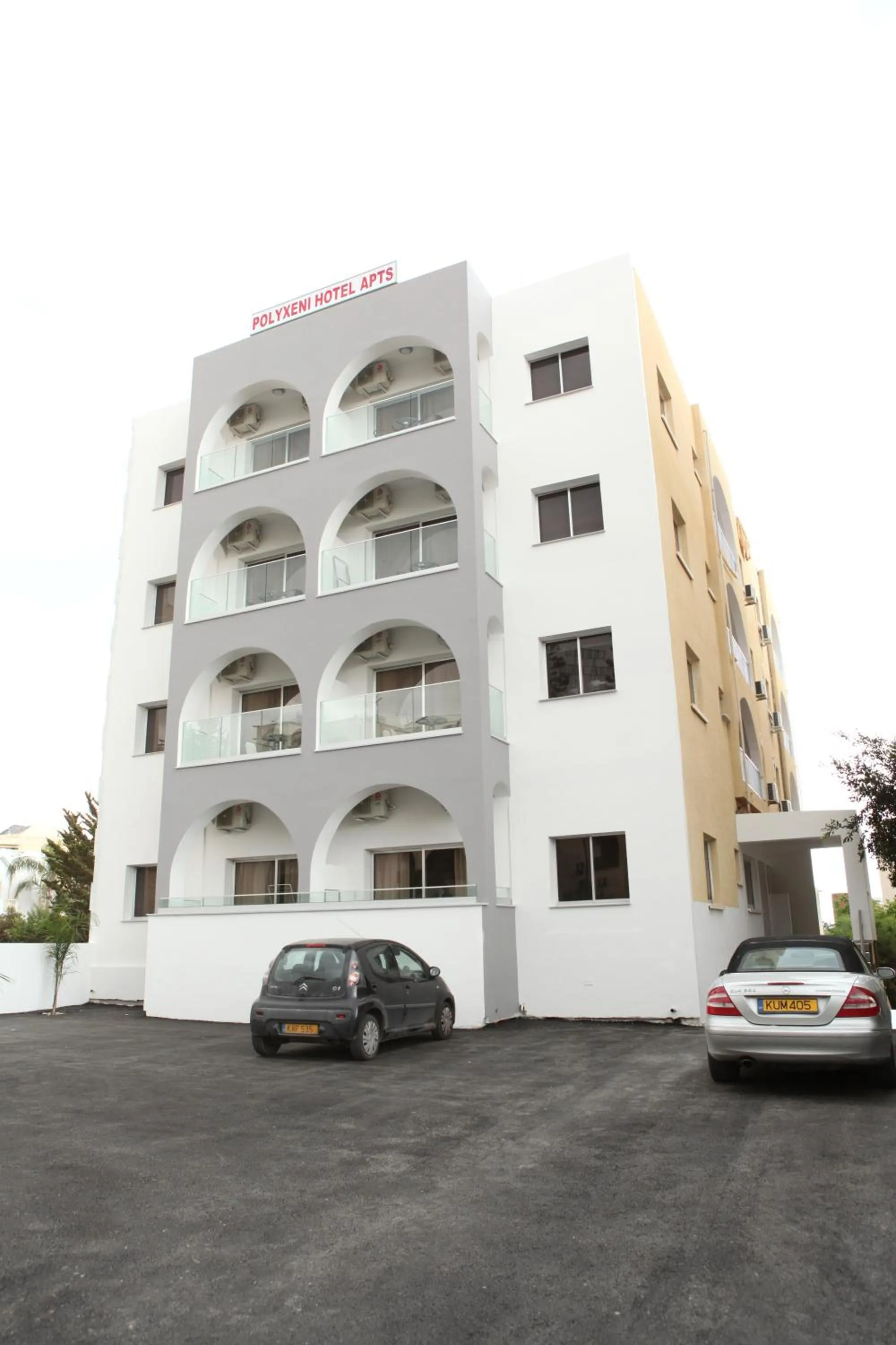 Property building in Polyxeni Hotel Apartments