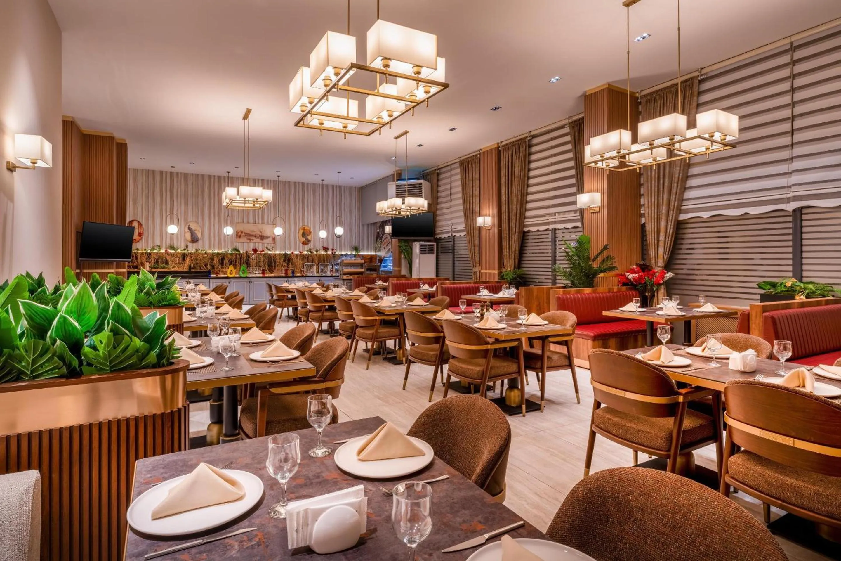 Restaurant/places to eat in Best Western Premier Hidden Hills Hotel