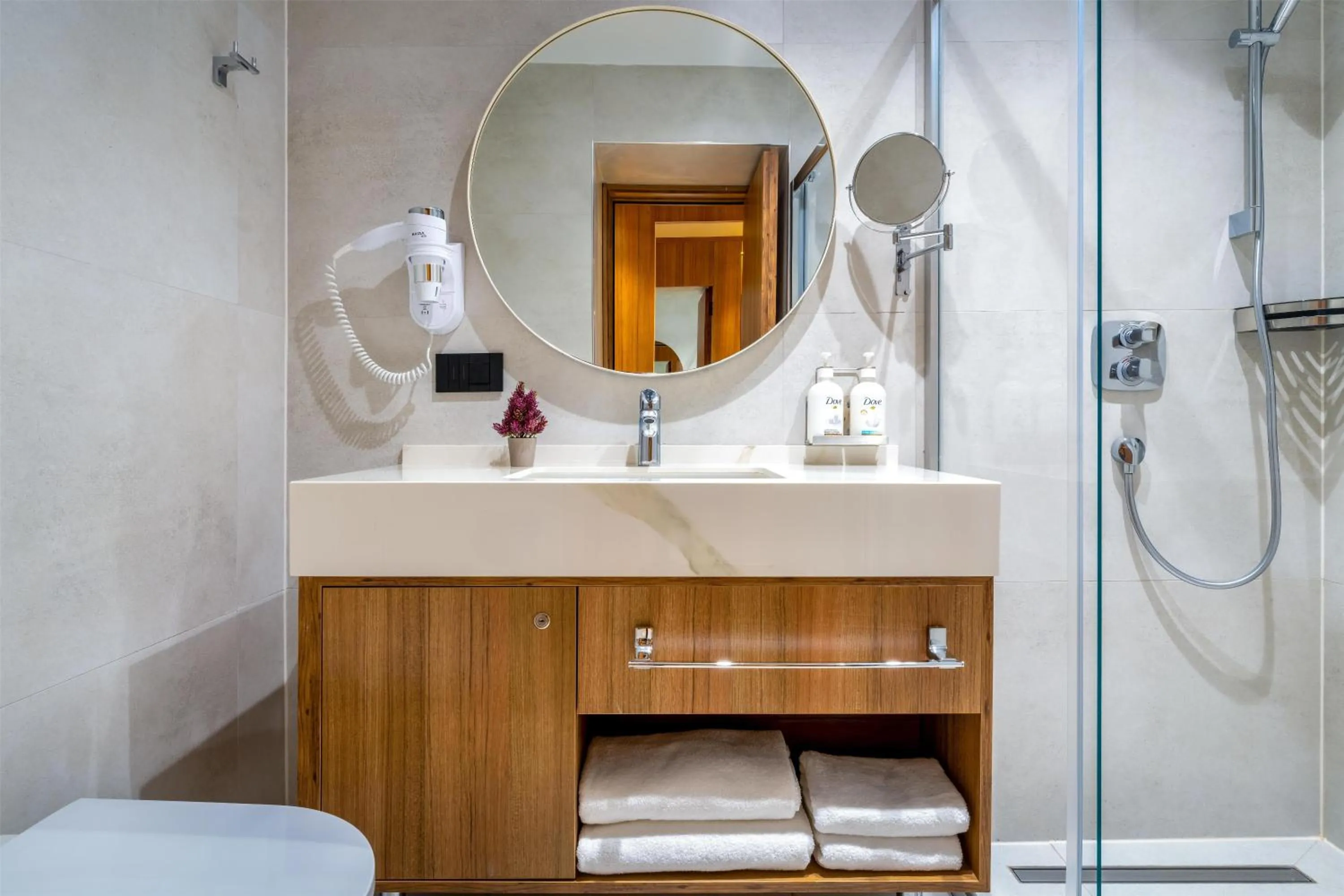 Bedroom in Best Western Premier Hidden Hills Hotel