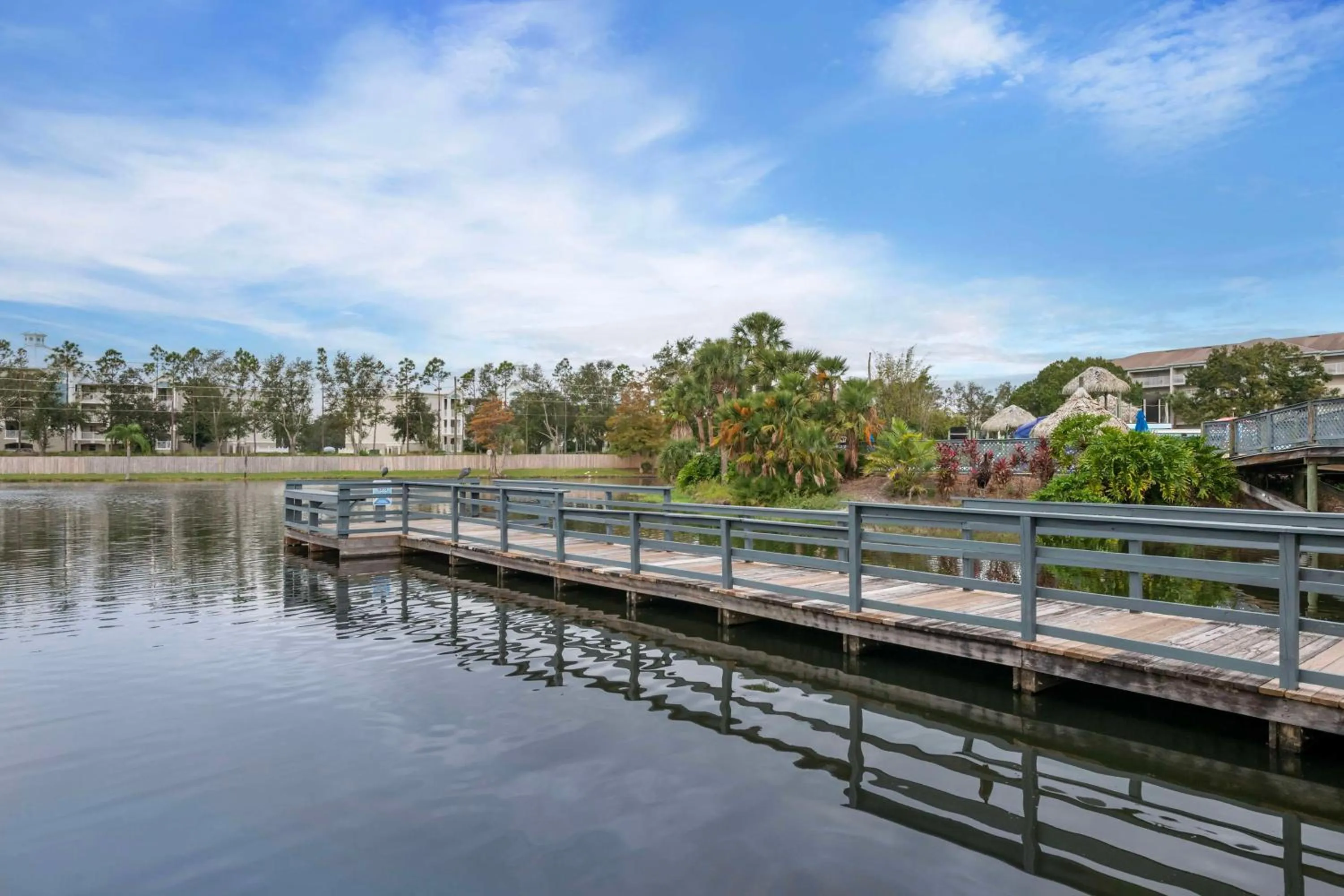 Property building in Hilton Vacation Club Aqua Sol Orlando West