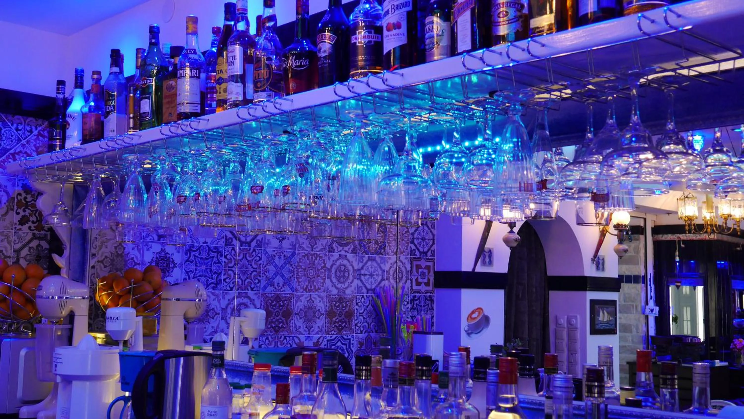 Lounge or bar in Blue Sea Beach Resort