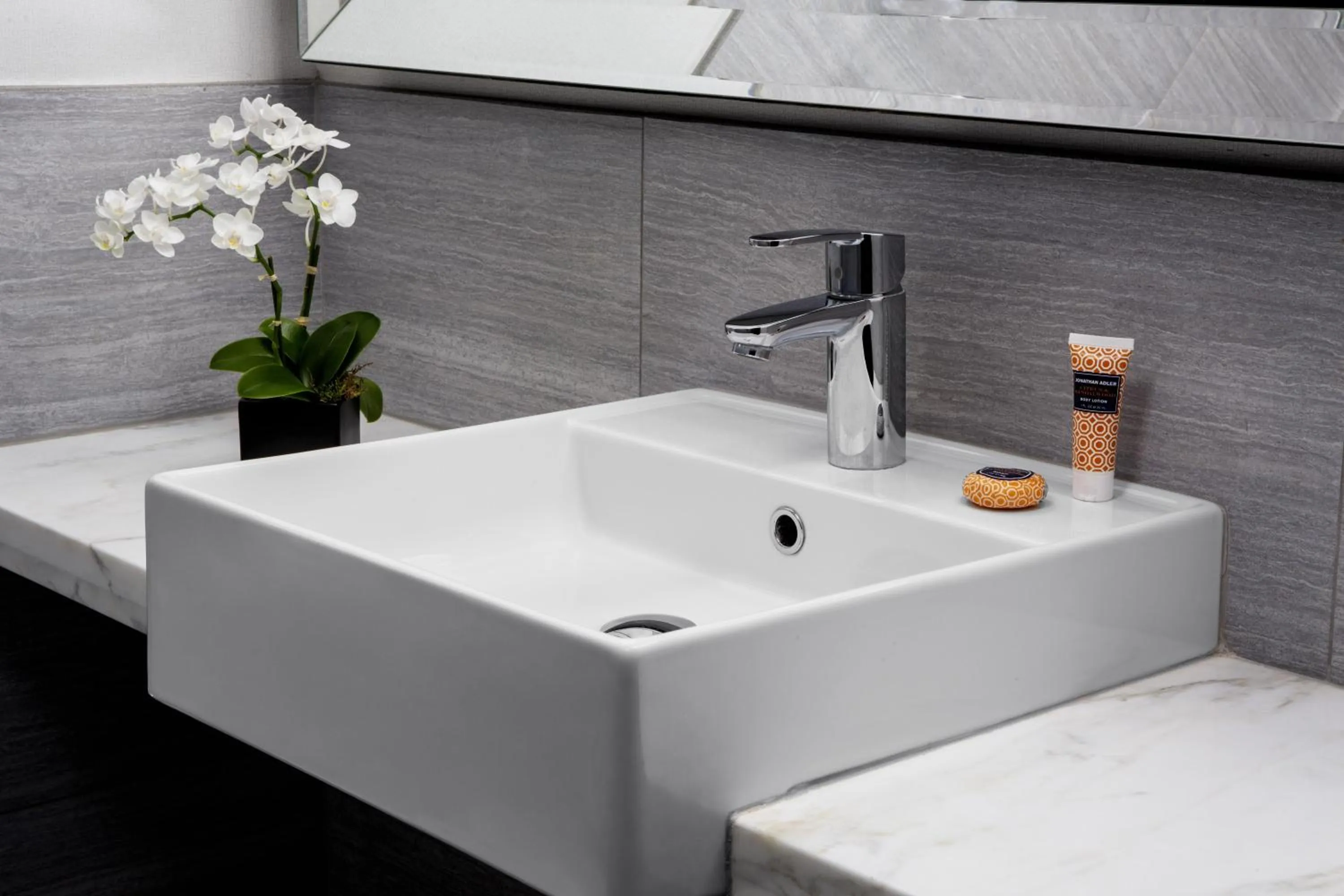 Bathroom in Park South Hotel, part of JdV by Hyatt