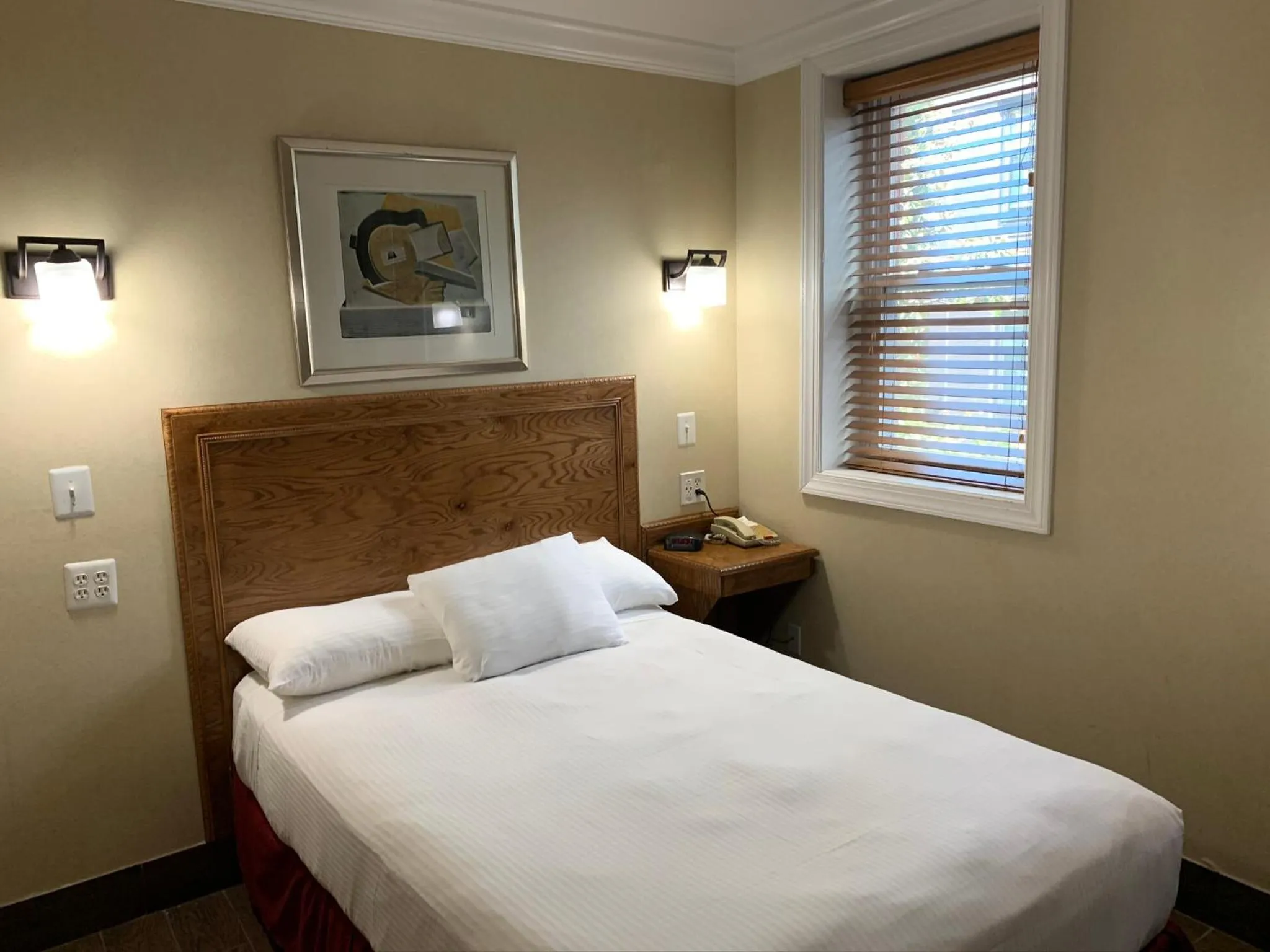 Bed in District Hotel