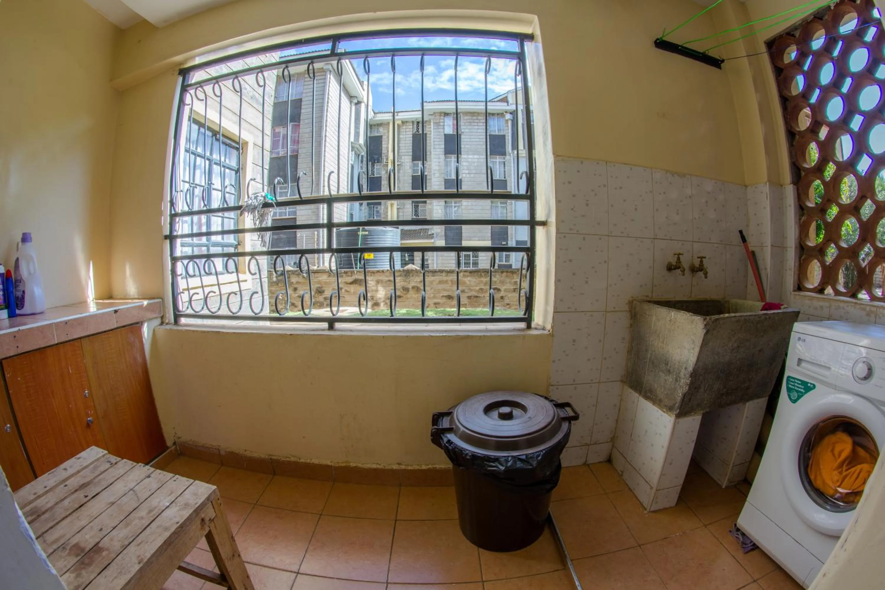 Area and facilities in Takdiri Homes