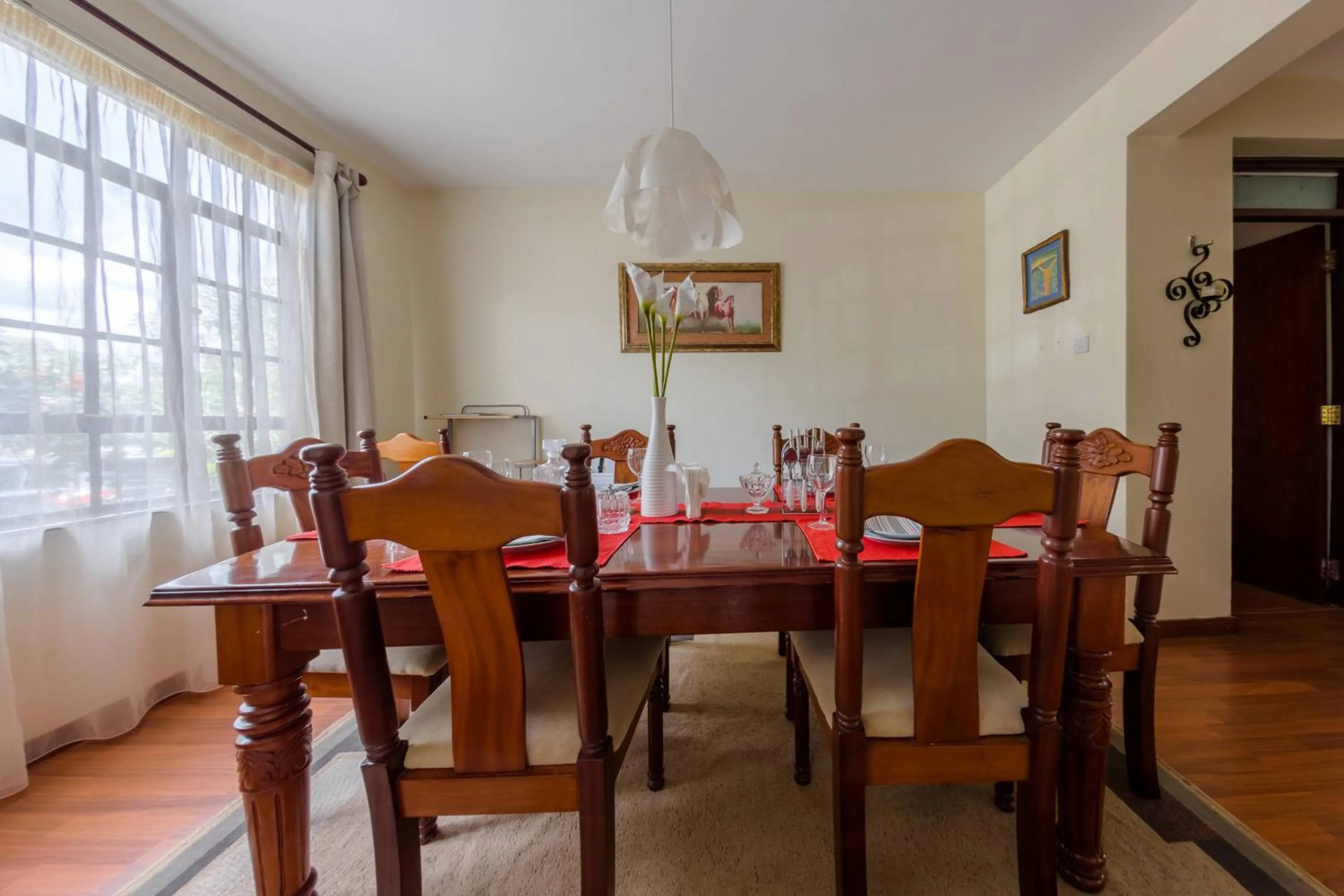 Dining area in Takdiri Homes