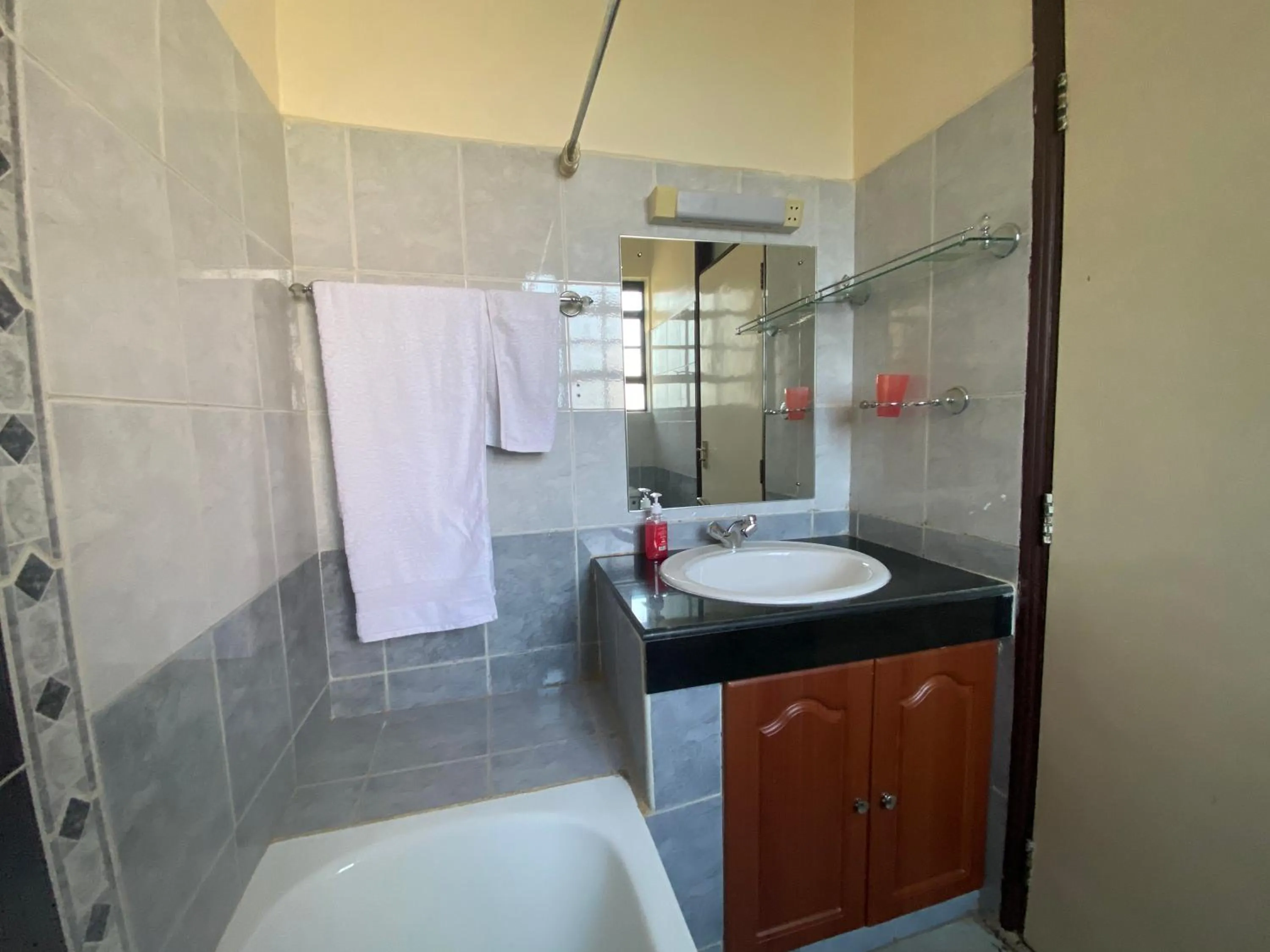 Bathroom in Takdiri Homes