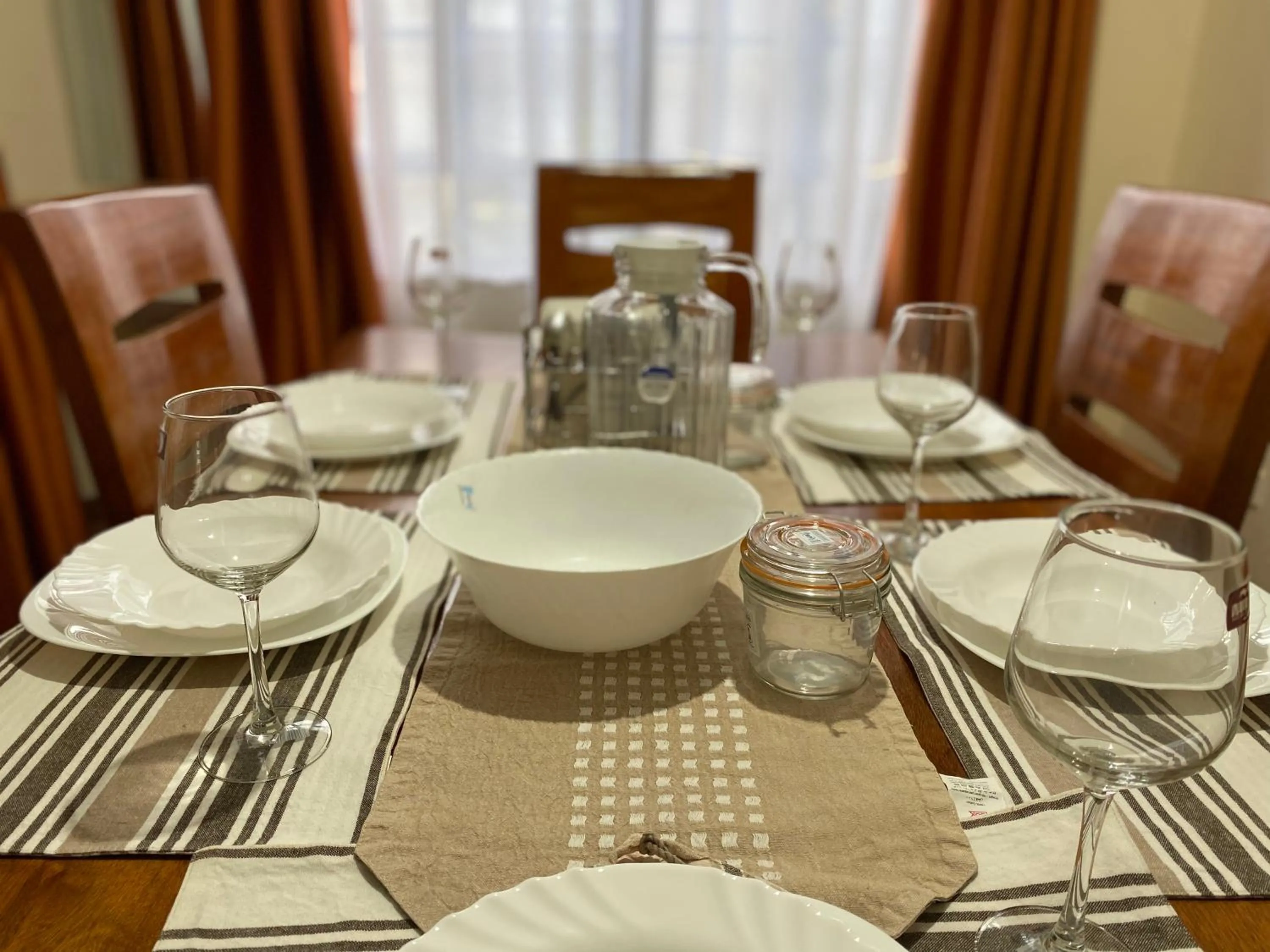 Dining area in Takdiri Homes