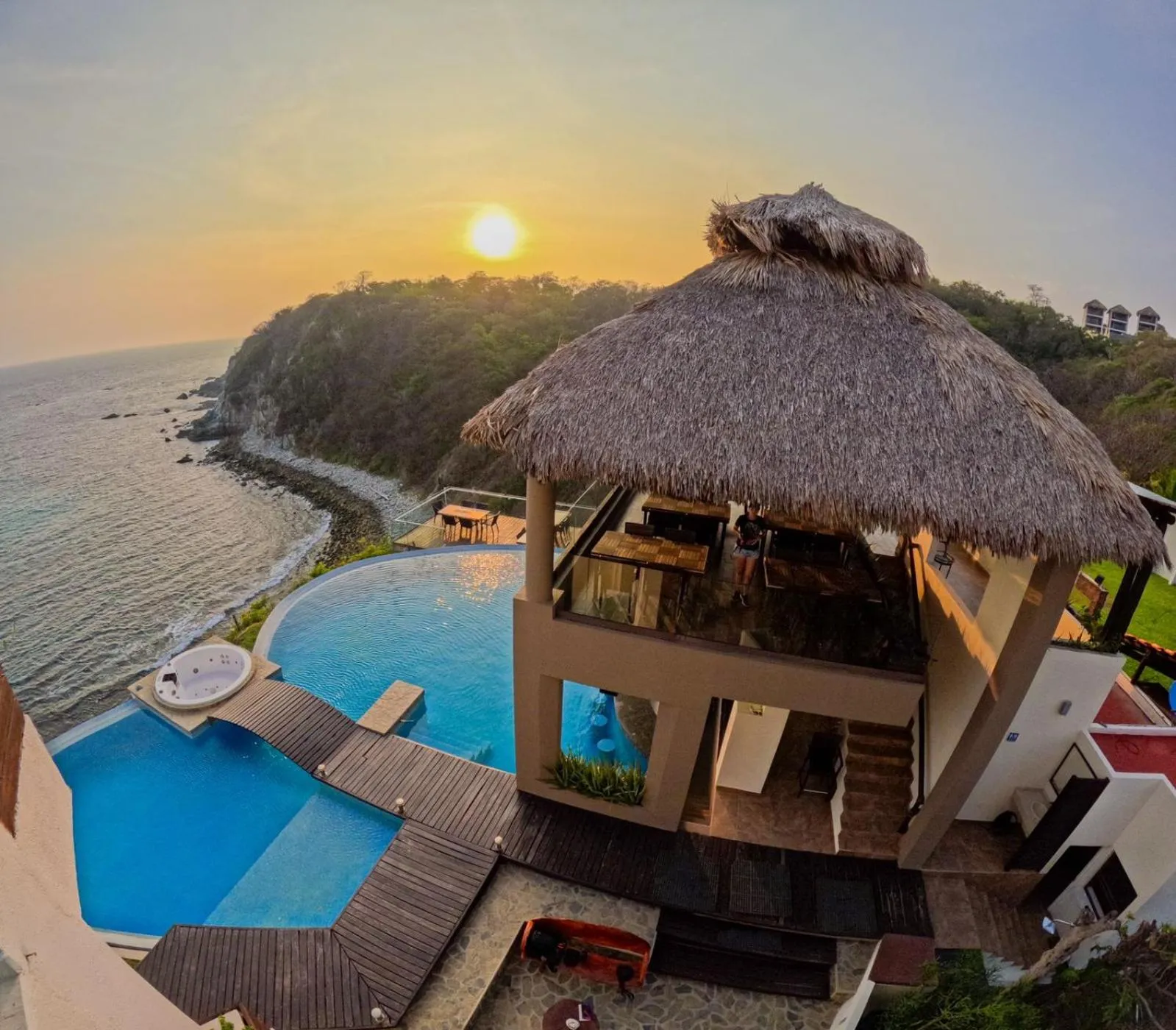 Property building in Pacific King Hotel