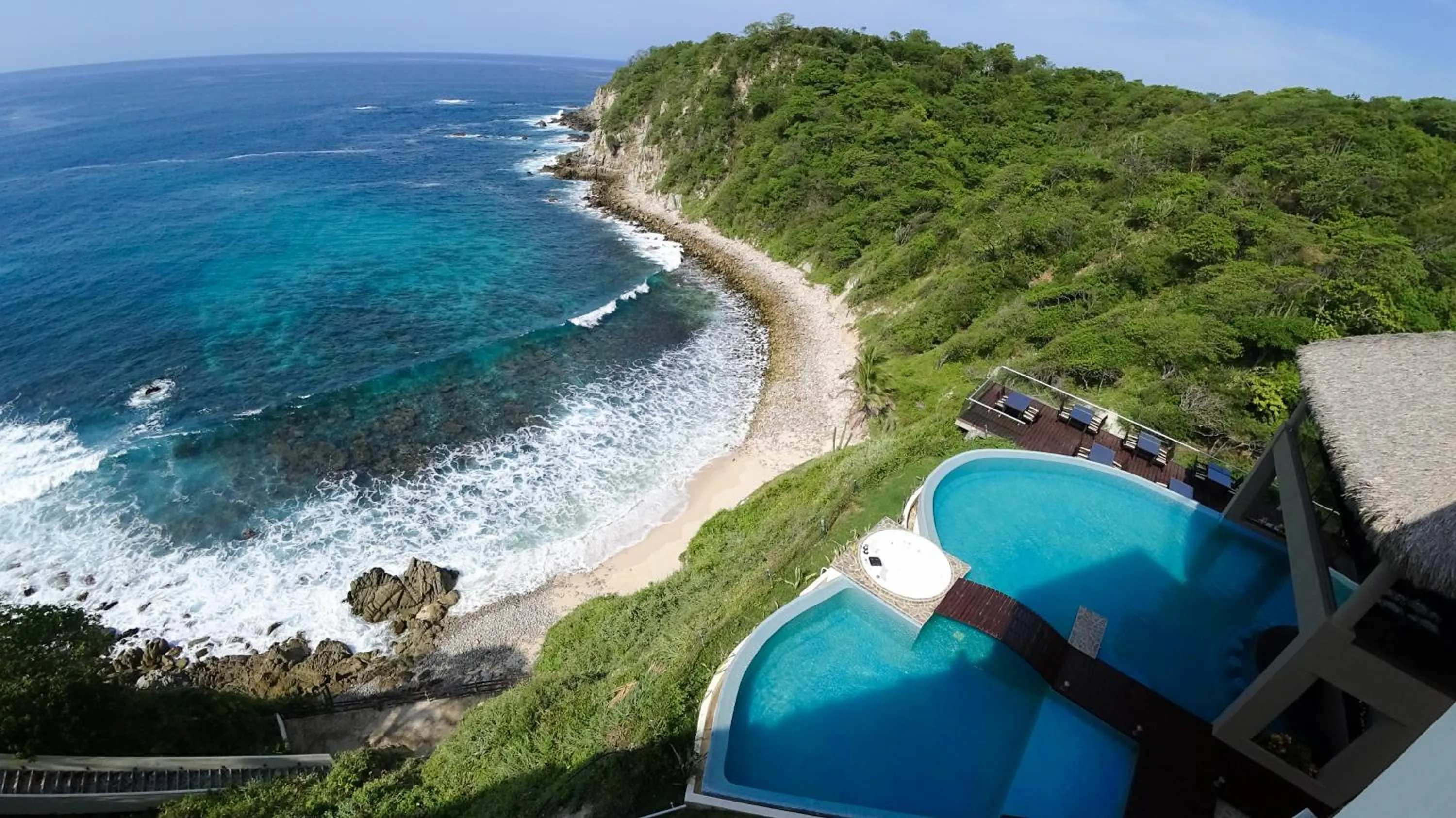 Pool view in Pacific King Hotel
