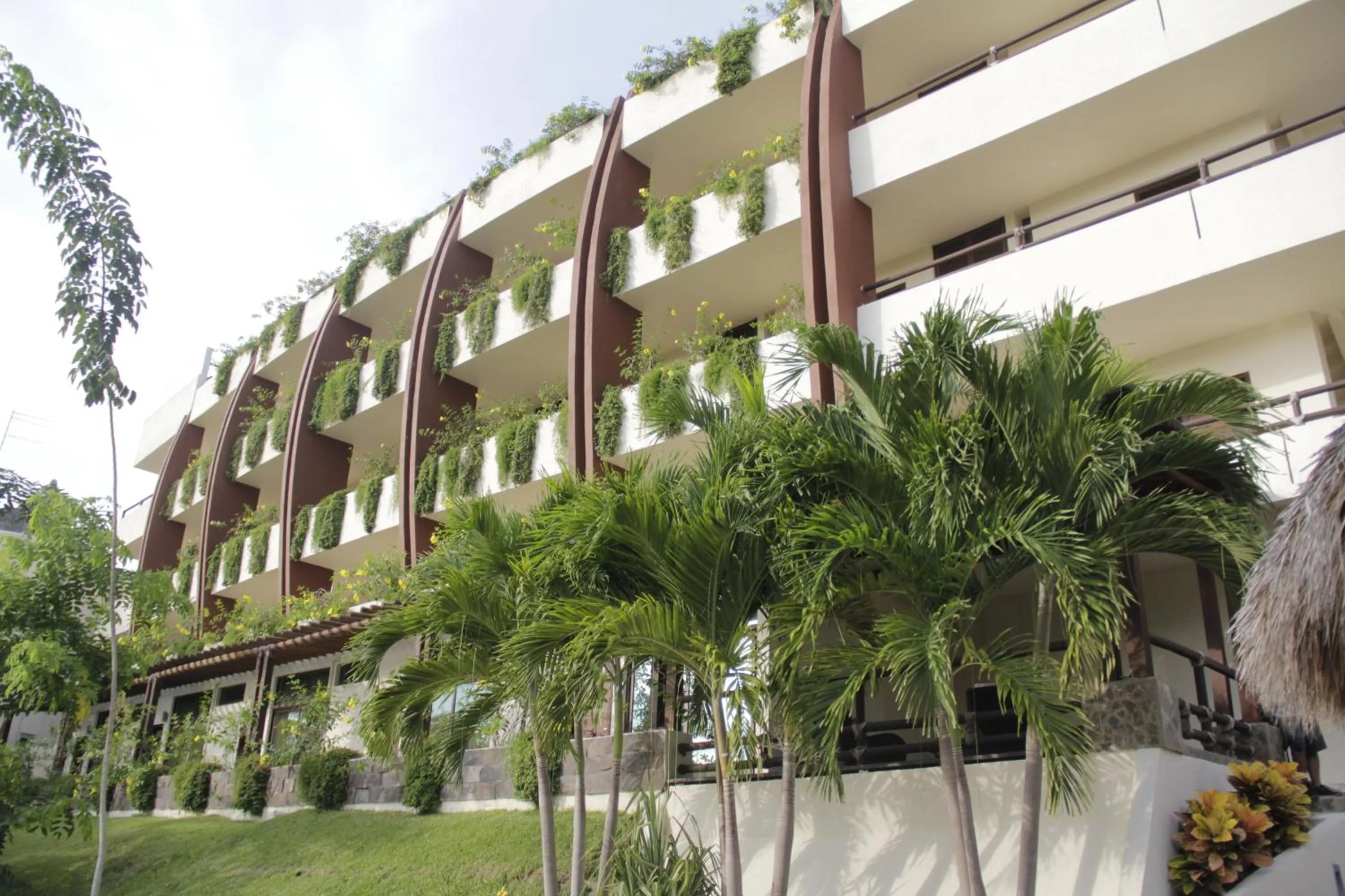 Property building in Pacific King Hotel