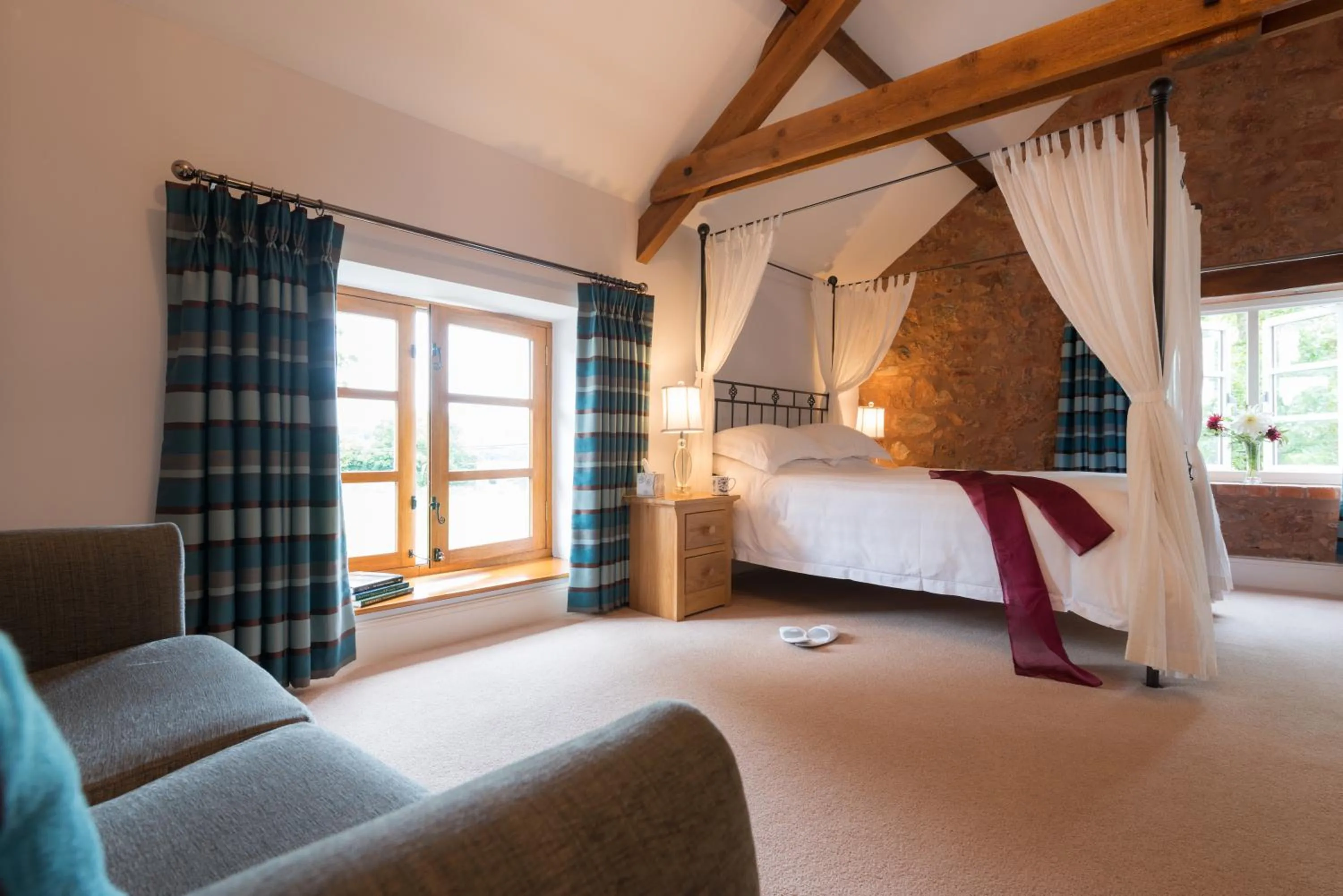 Suite With Four Poster Bed in The Old Dairy at Bishops Barton