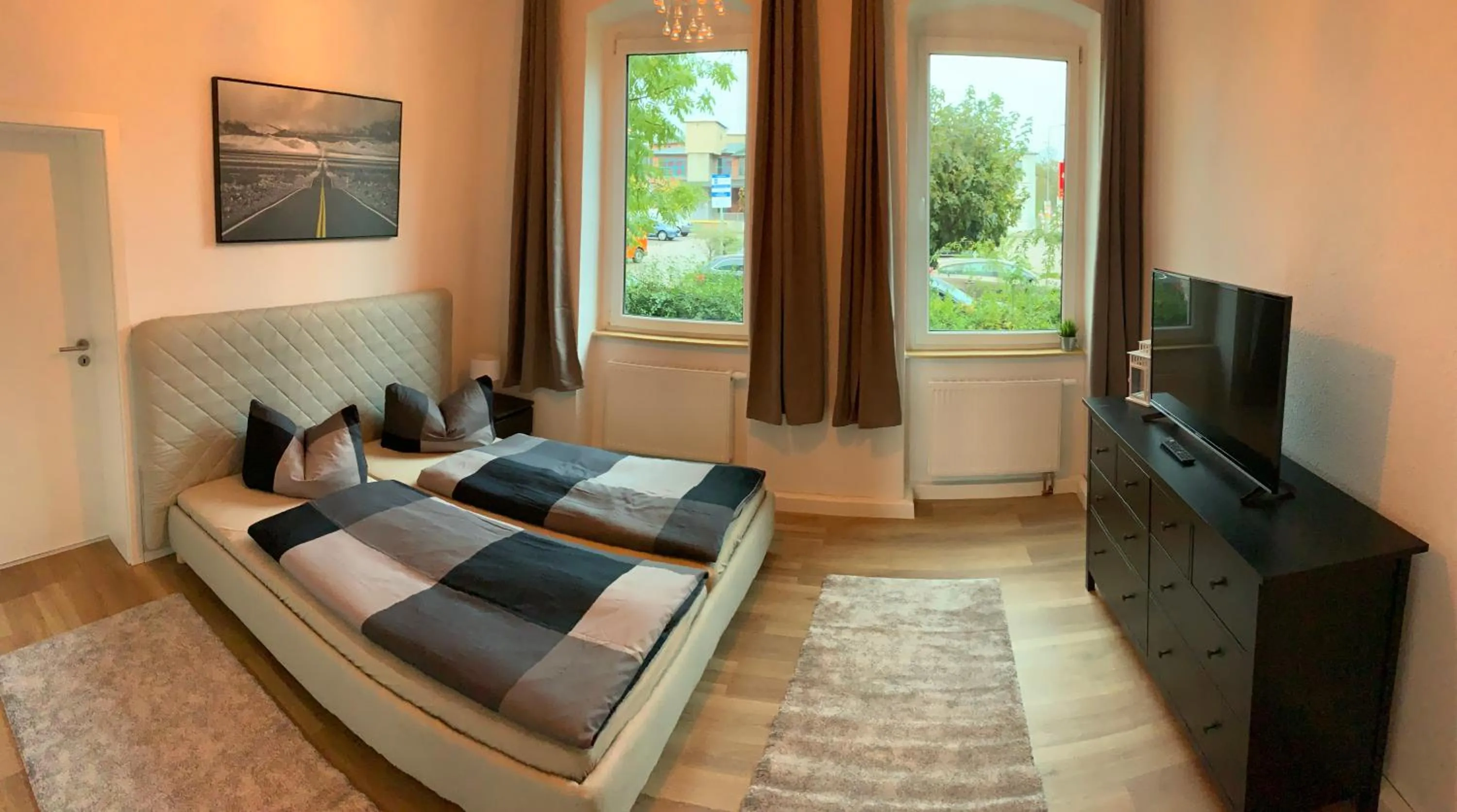 Bed in Suite Hundertwasser