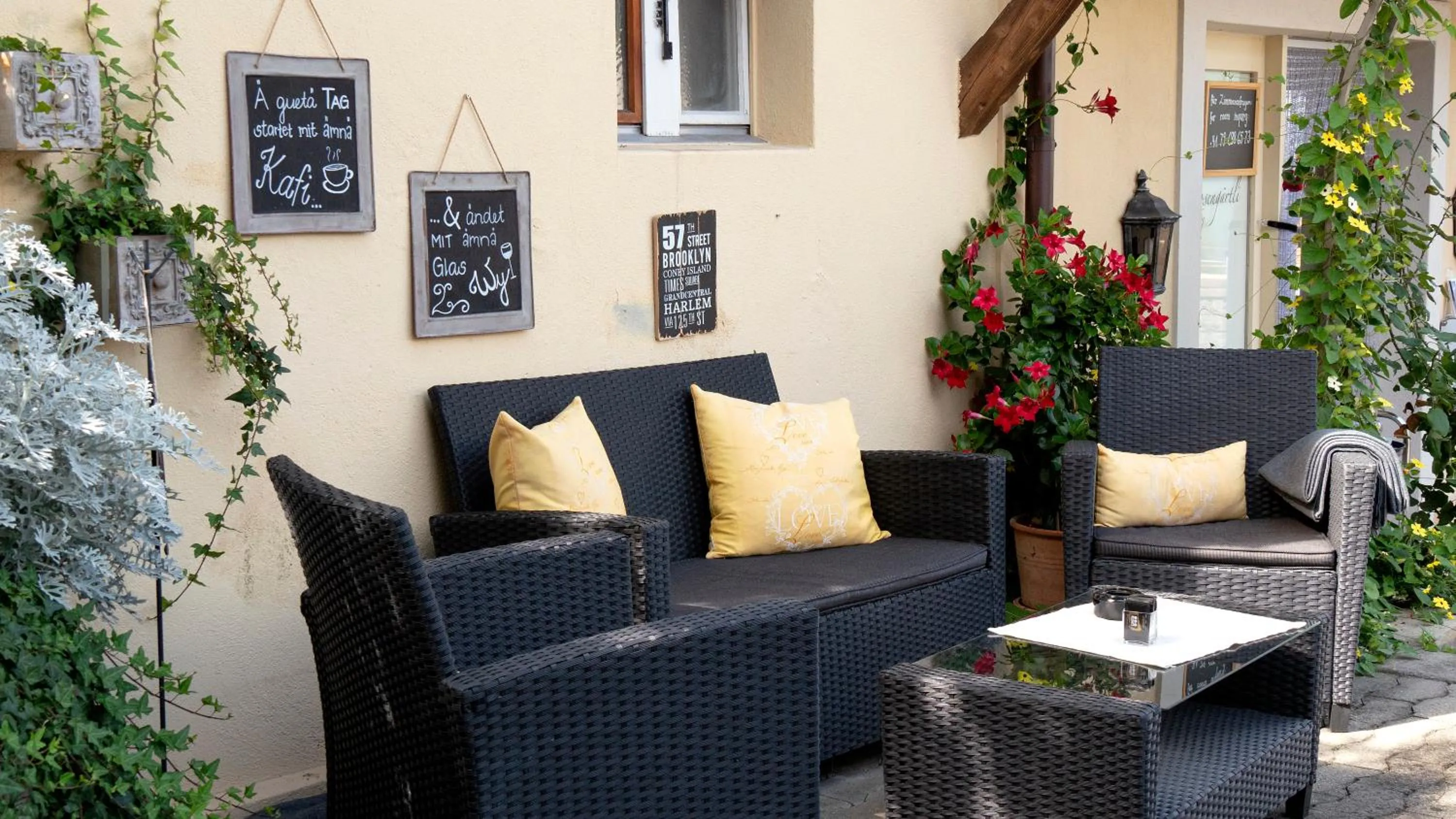 Garden in Hotel Rosengärtli