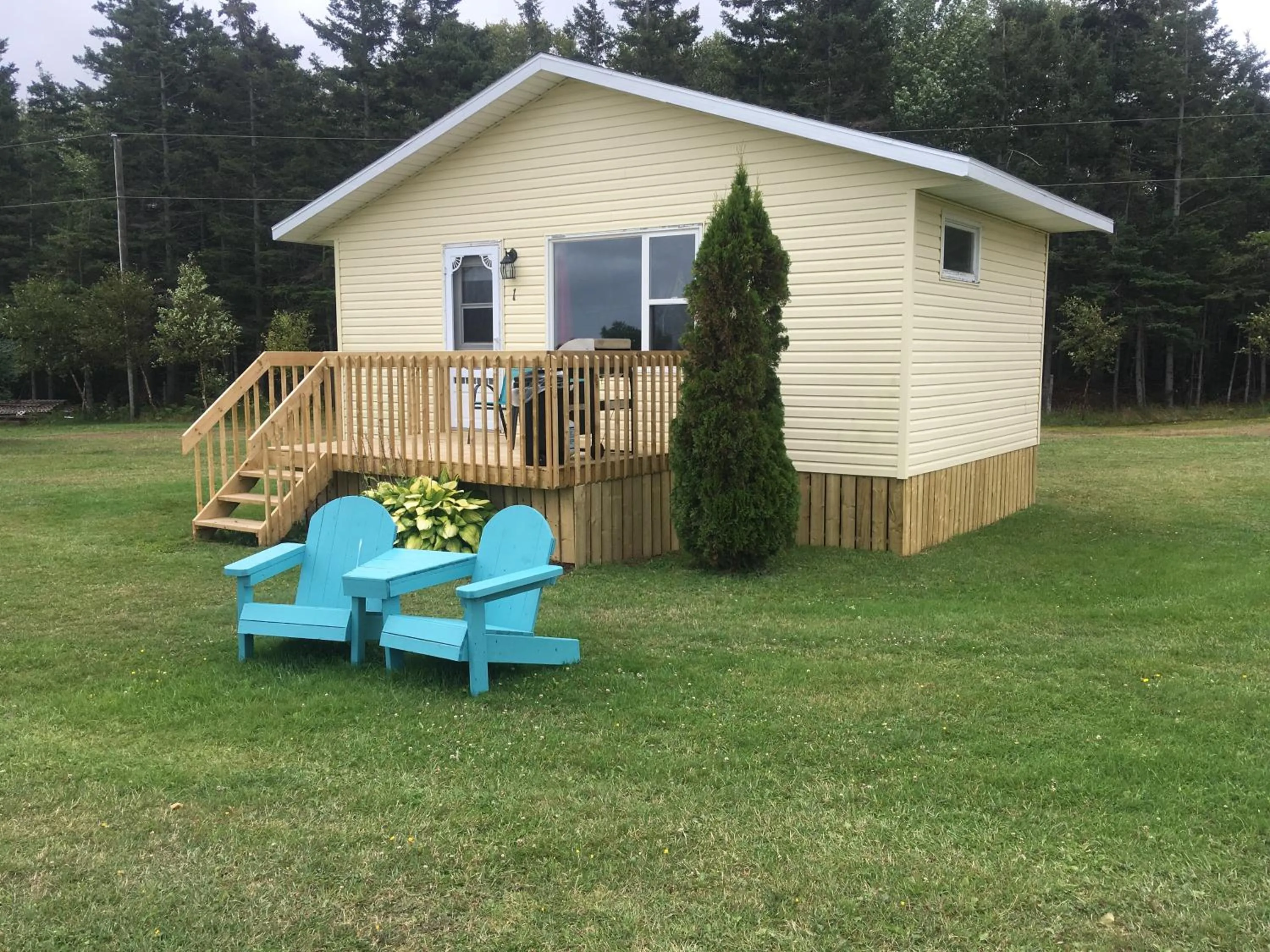 Property building in Baywatch Lighthouse Cottages & Motel